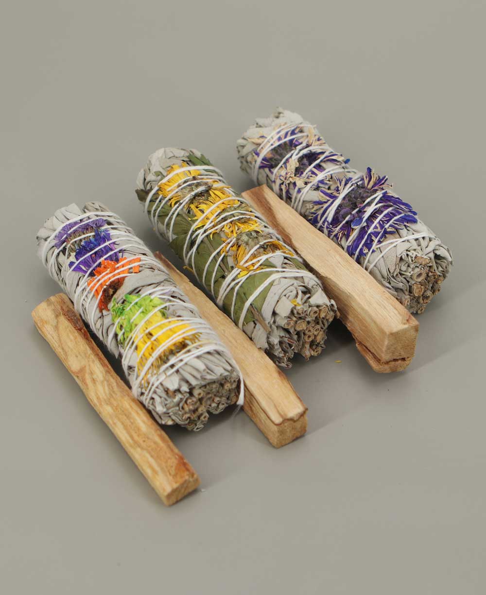 Set of Three Floral Sage Bundles and Palo Santo Sticks、mySite、topwebapps