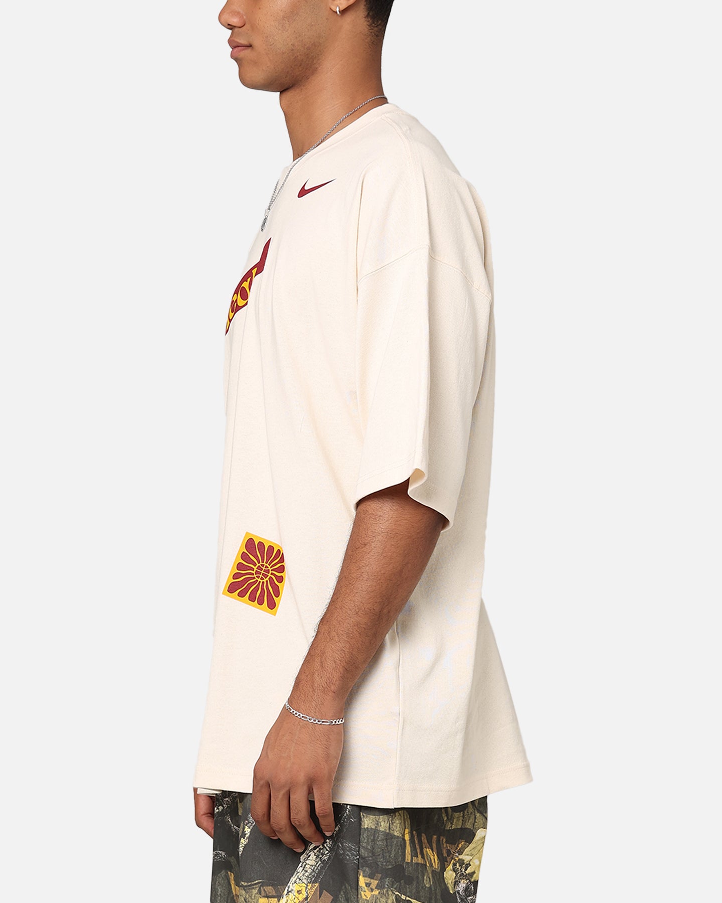 Nike Miami Heat NBA Courtside Oversized T-Shirt Pure、mySite、zt4zffjzw
