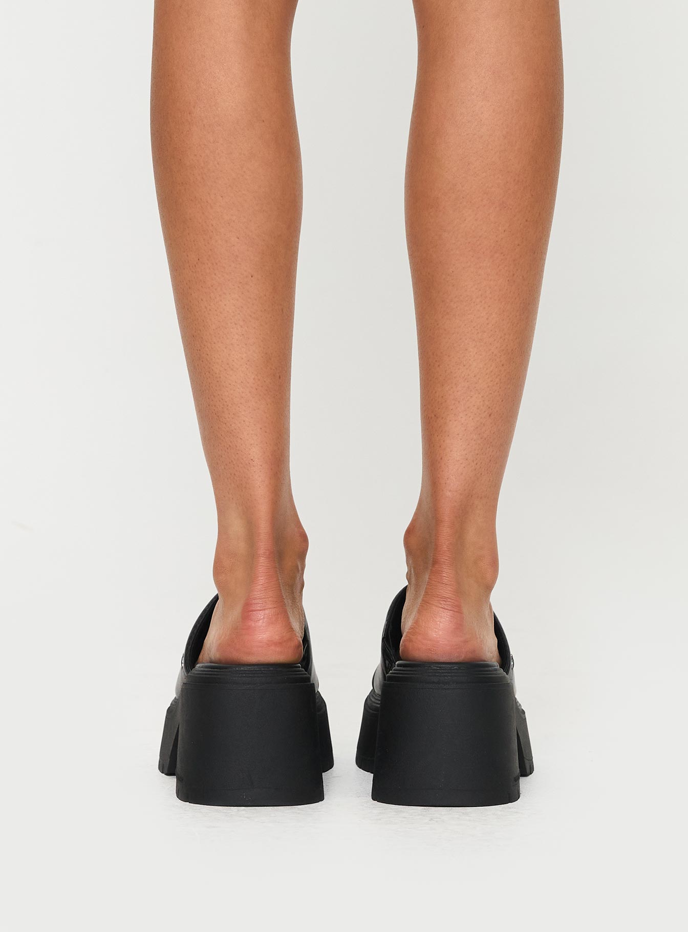 Windsor Smith Confession Heels Black、mySite、solidvoid