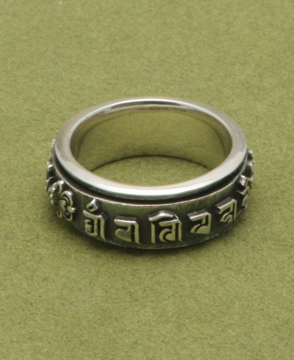 Spinner Mantra Meditation Ring, Sterling Silver、mySite、topwebapps