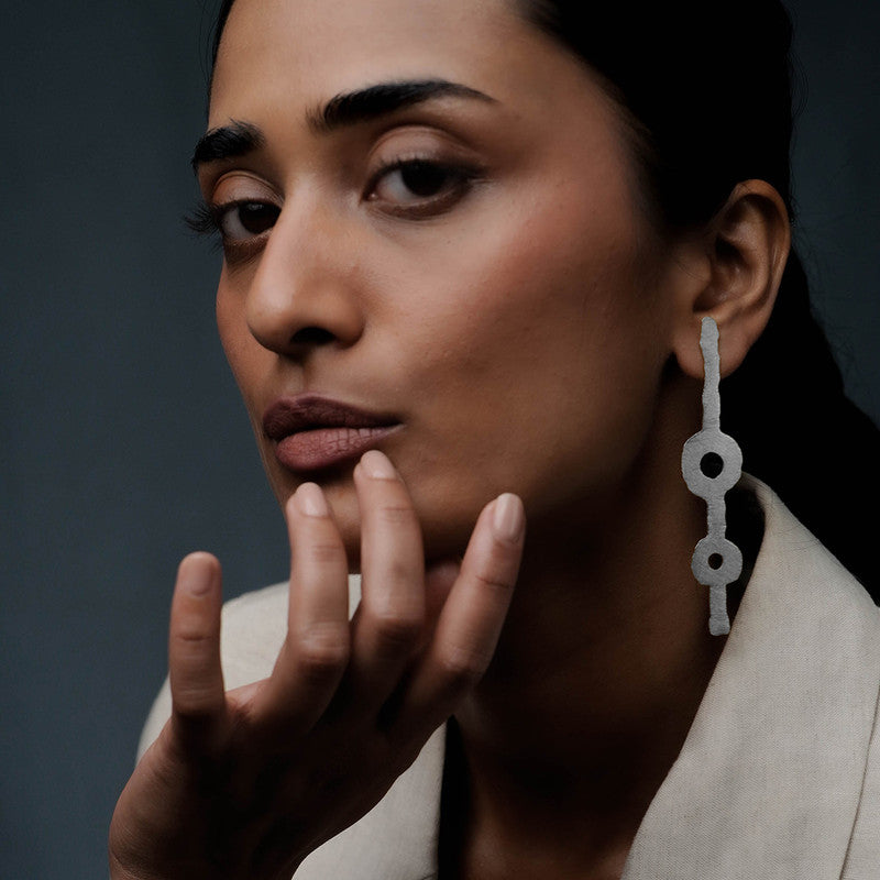 Brass Lotura Earrings、mySite、camillekostekn