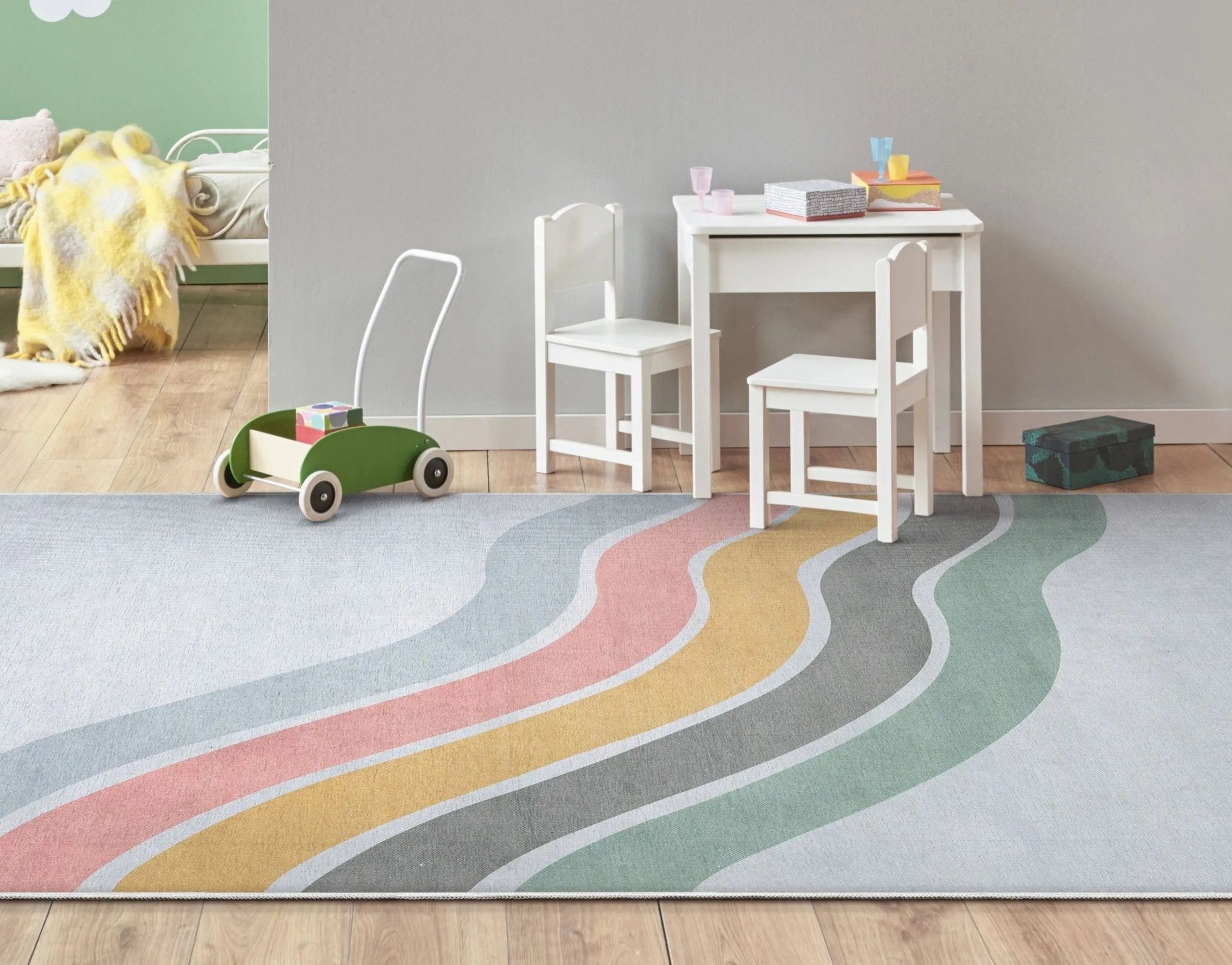 Curved Rainbow Modern Multi Color Area Flat-Weave Rug、mySite、gigharbornorthrealestate
