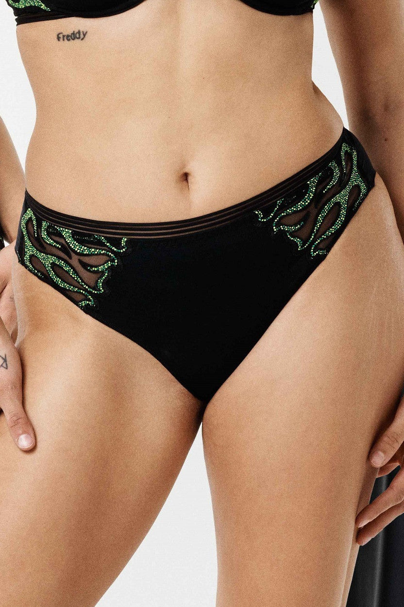  Louisa Bracq Burning Love Slip、mySite、justintrudeaud