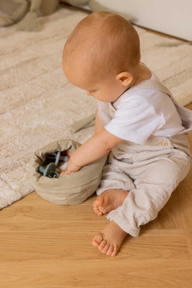 SET OF TWO QUILTED BASKETS OLIVE、mySite、gigharbornorthrealestate
