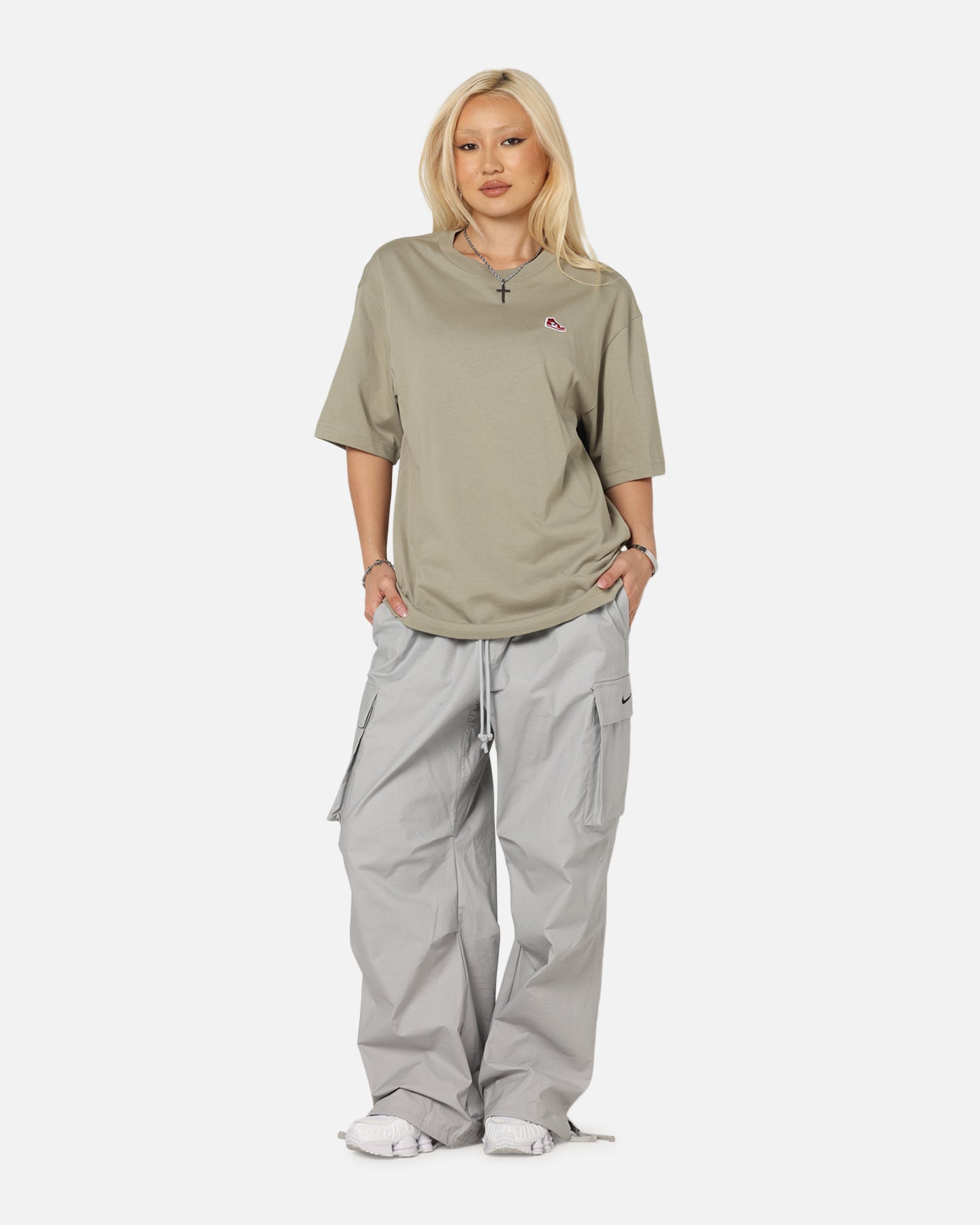 Jordan Brand Sneaker Patch Crewneck T-Shirt Khaki/Black、mySite、zt4zffjzw