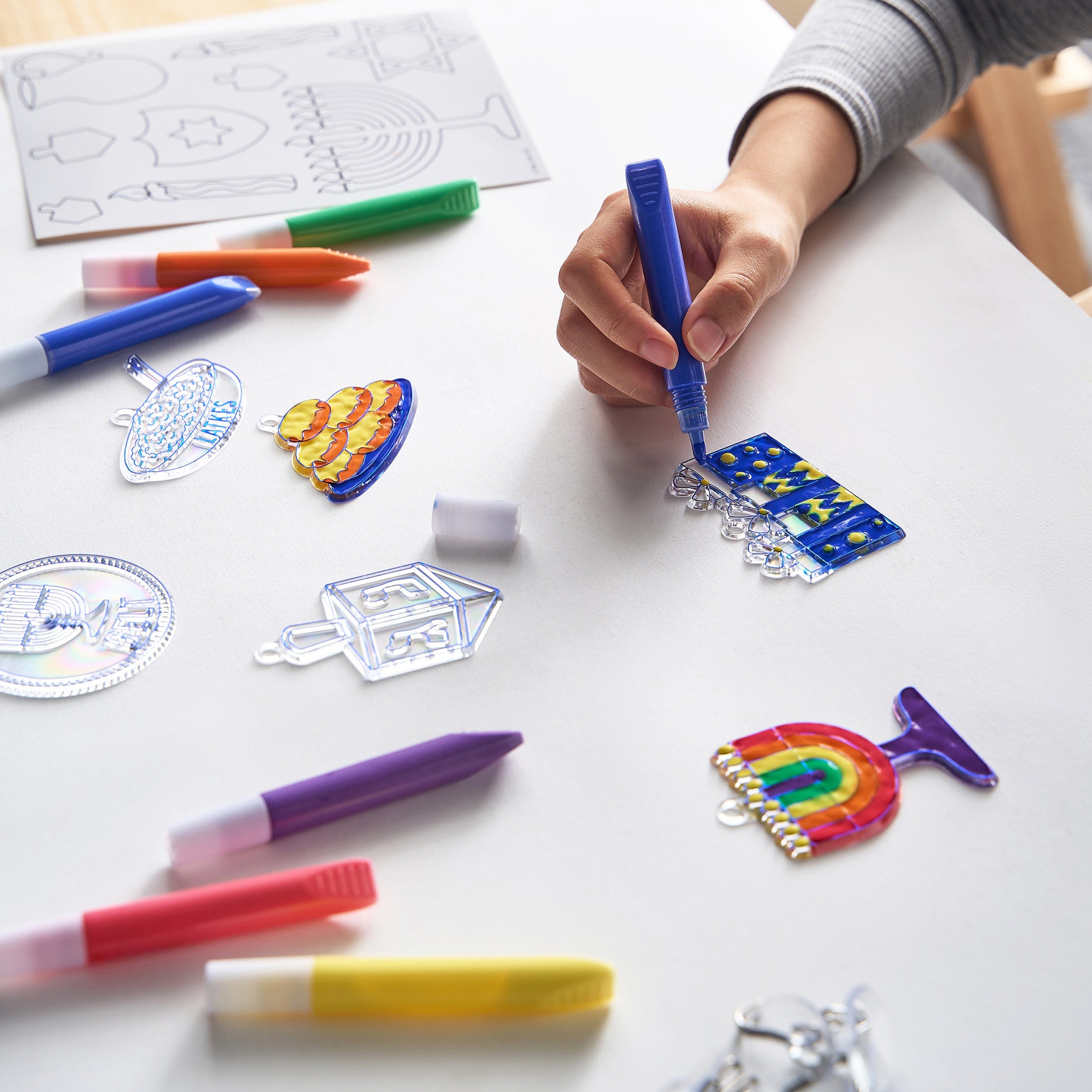 DIY Hanukkah Window Art Decorations、mySite、topwebapps