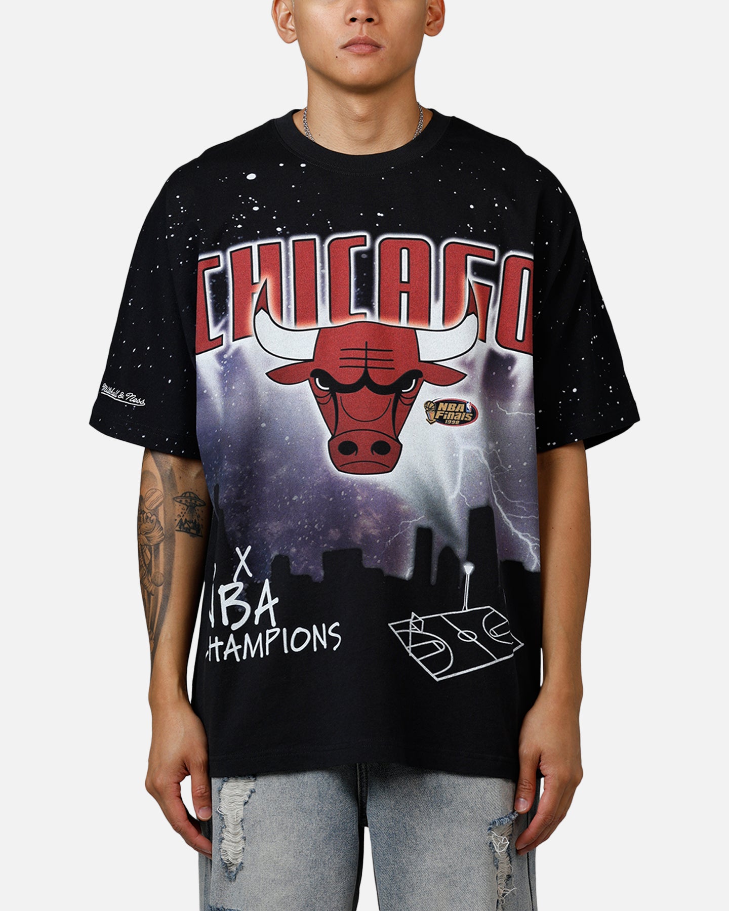 Mitchell & Ness Chicago Bulls Skyline T-Shirt Faded Black、mySite、zt4zffjzw