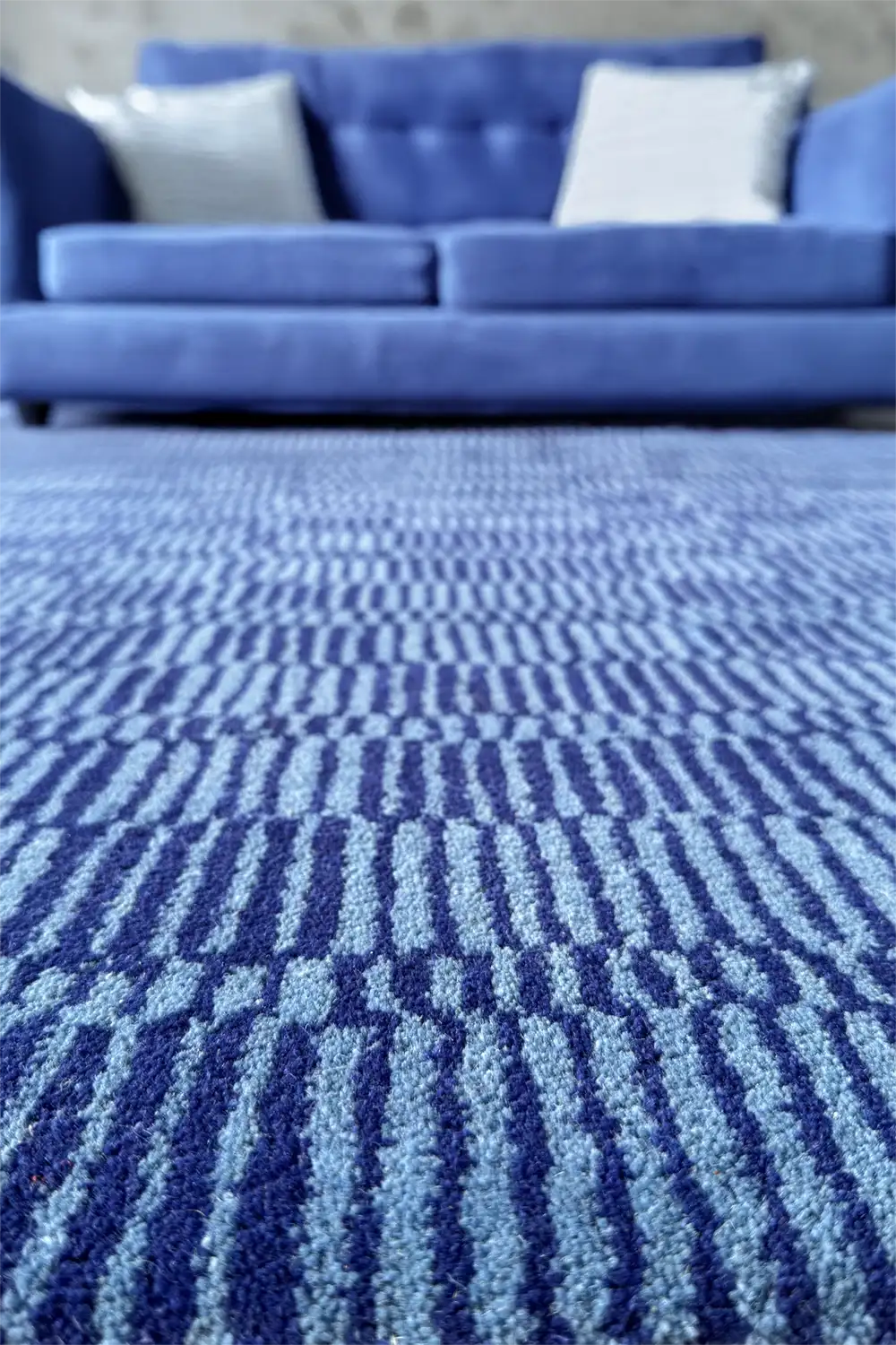 Breakline Blue Hand Tufted Wool Rug、mySite、gigharbornorthrealestate