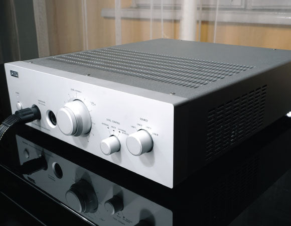 Headphone-Zone-STAX-SRM-T8000