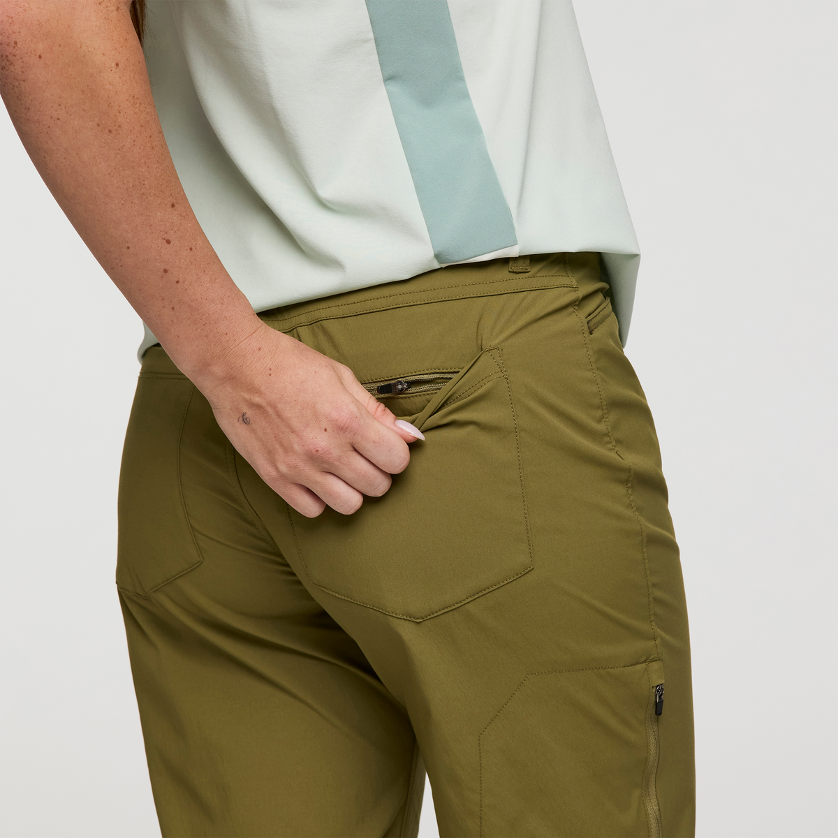 Coraje Tech Pant - Women's、mySite、shCoraje Tech Pant - Women's、mySite、glenpowelloop_name