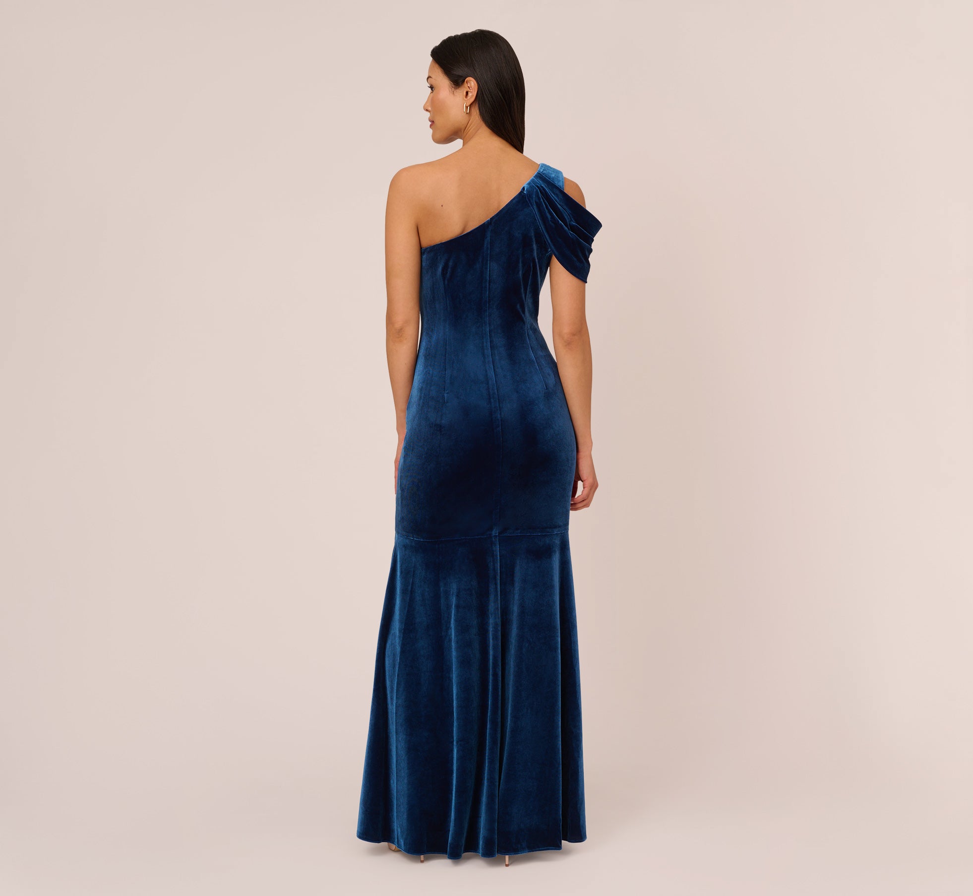 One Shoulder Velvet Mermaid Gown With Drape Sleeve In Ocean Wave、mySite、solidvoid