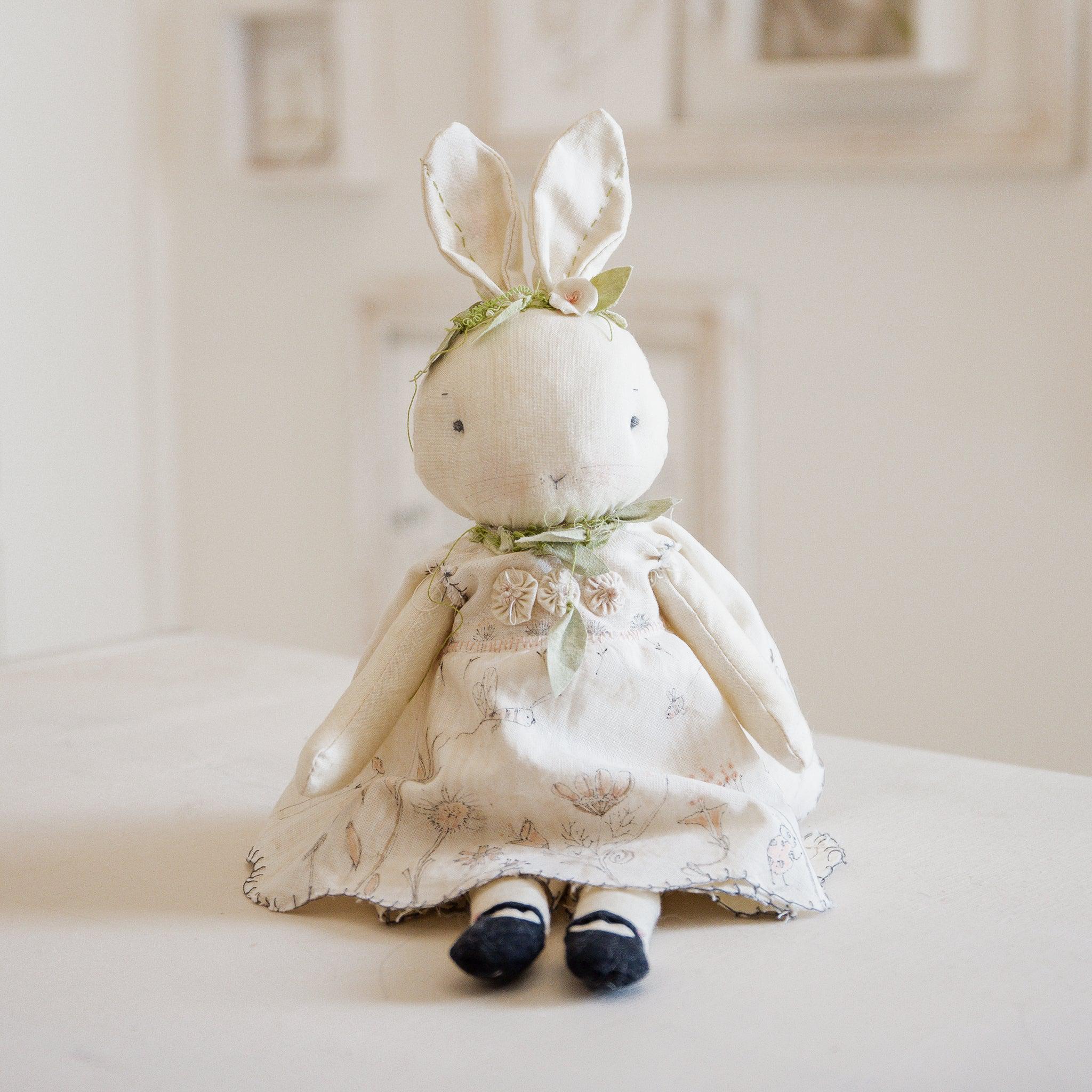 RETIRED - Hutch Studio Original - Willa Wildflower - Hand-Crafted Cotton Bunny、mySite、g9winljtr