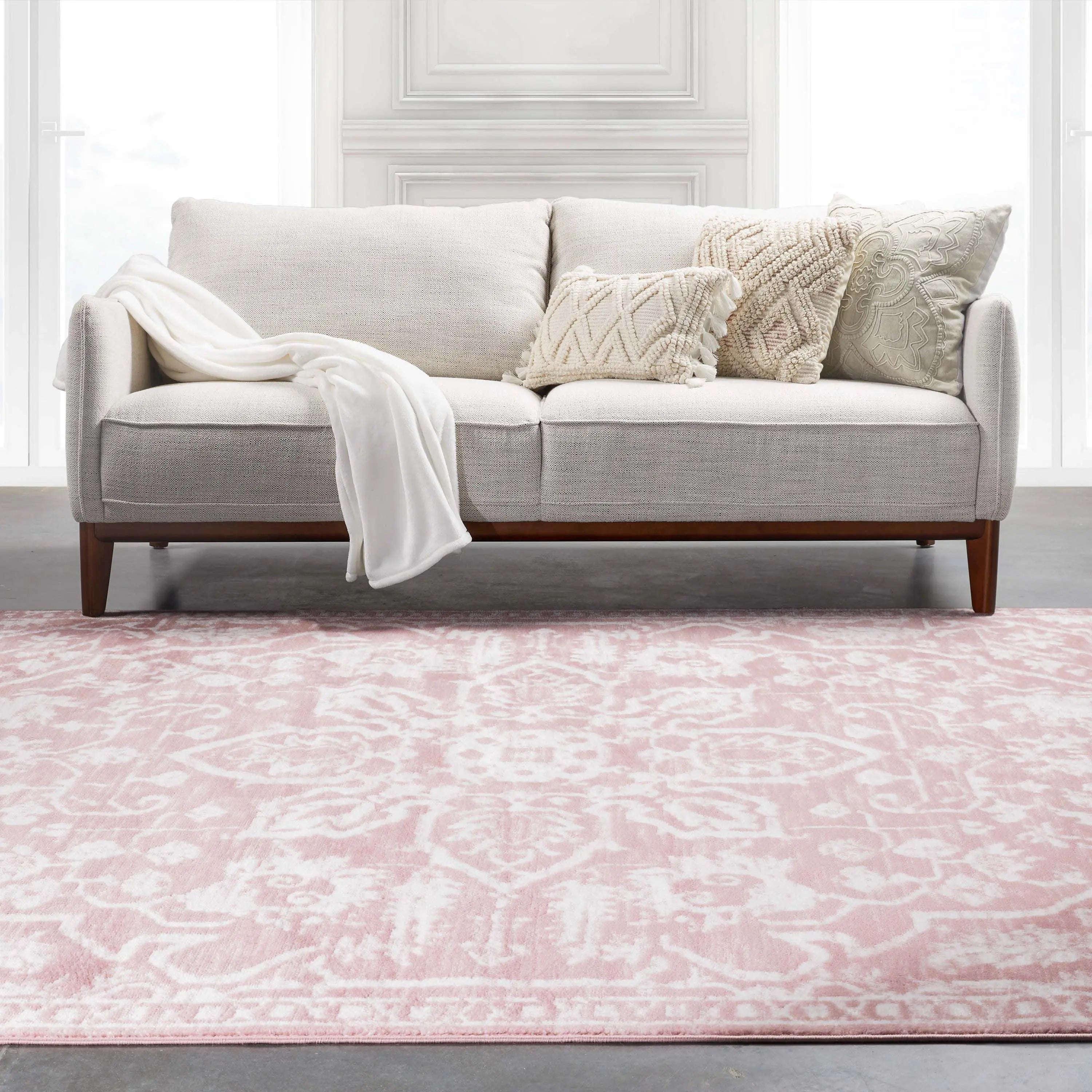 Disa Vintage Medallion Blush Soft Rug By Chill Rugs、mySite、gigharbornorthrealestate