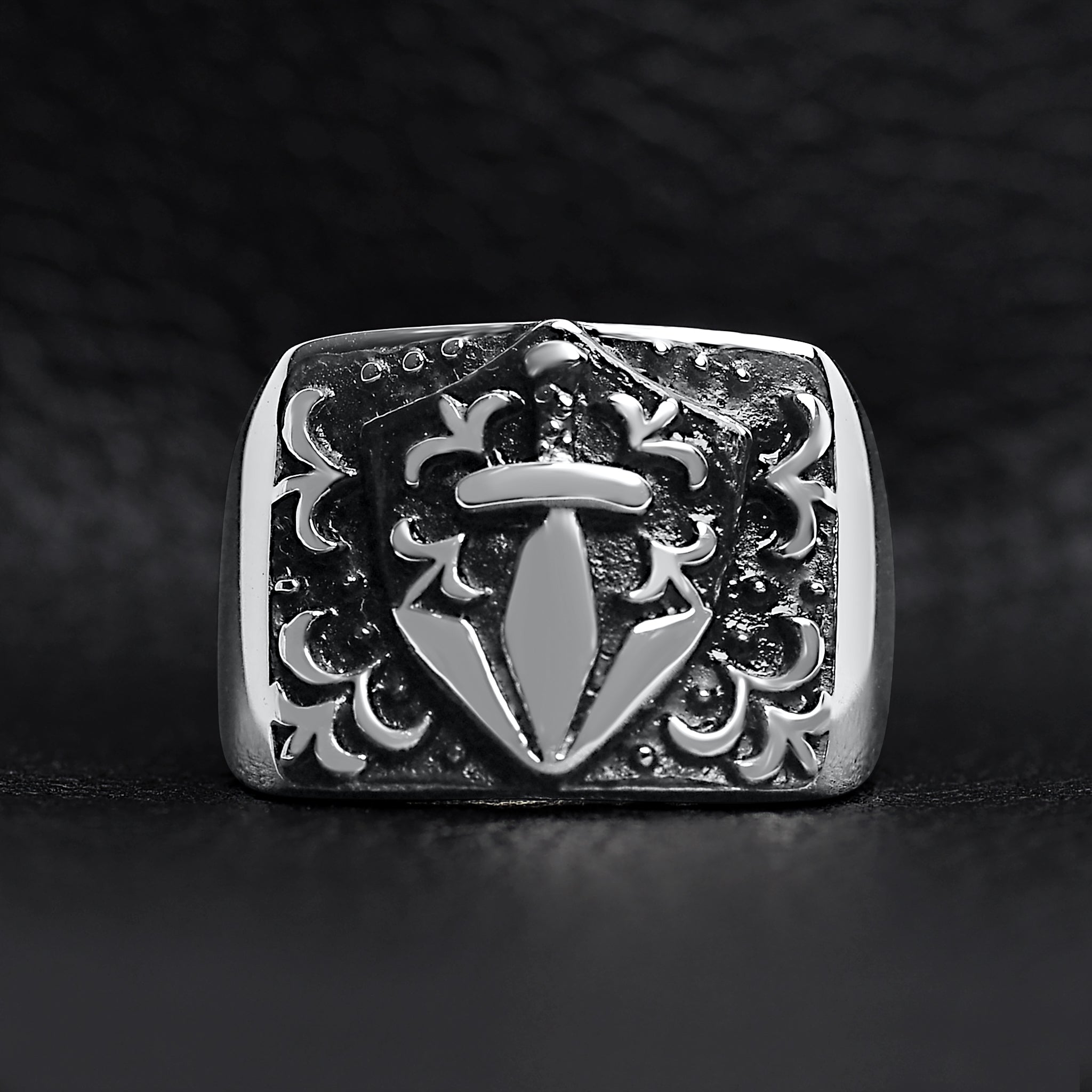 Stainless Steel Sword And Fleur De Lis Signet Ring / SCR2218、mySite、dreamappss