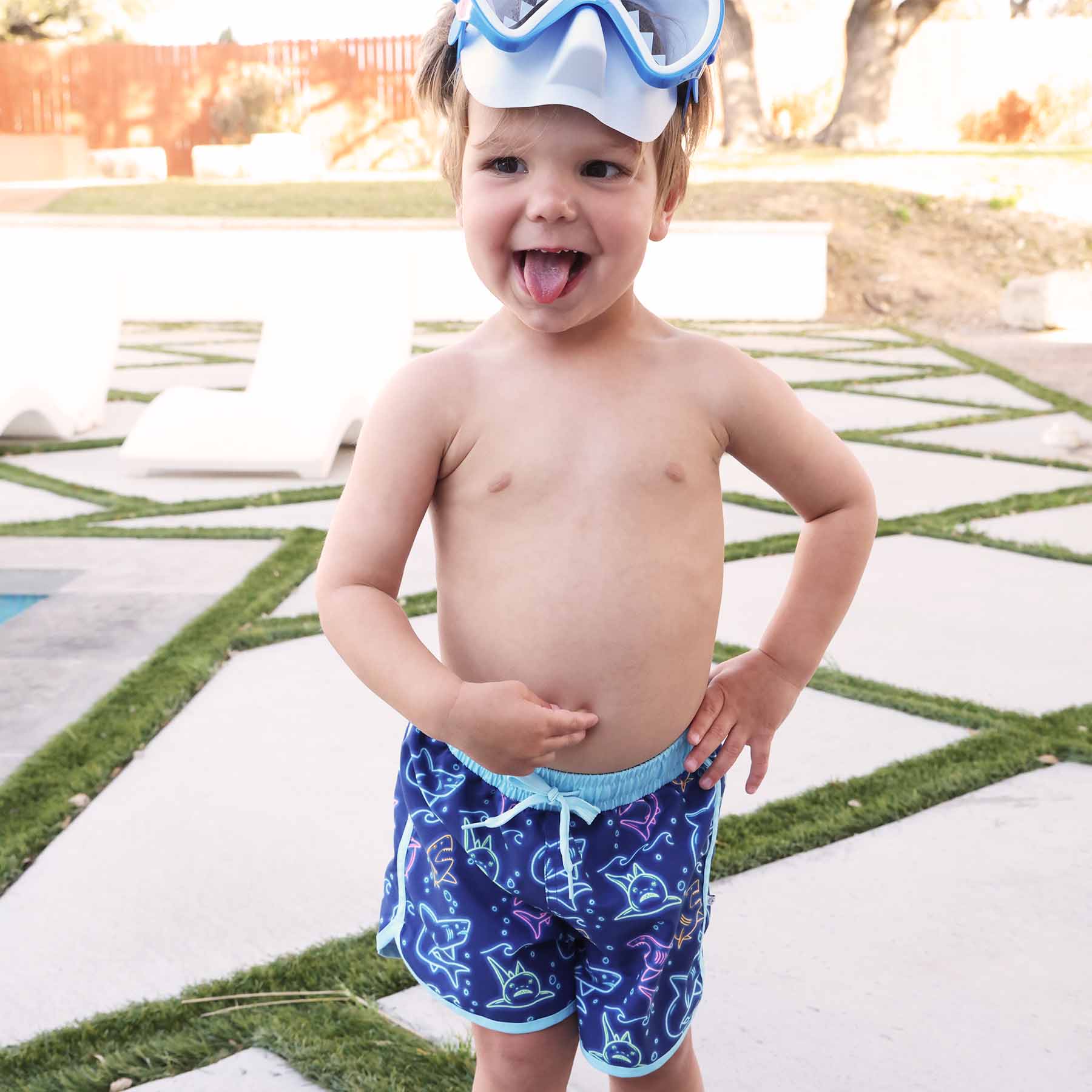  Boy's Swim Trunks | Glow Fins、mySite、layawaytickets