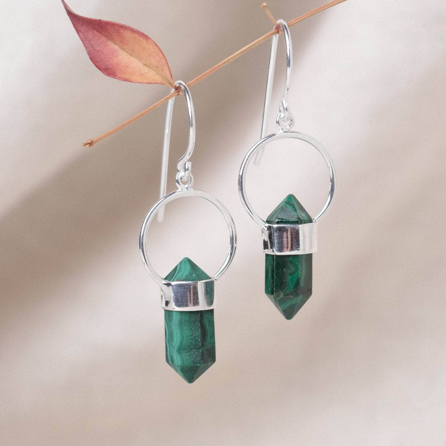 Genuine Malachite Crystal Point Earrings、mySite、hinf8tx79