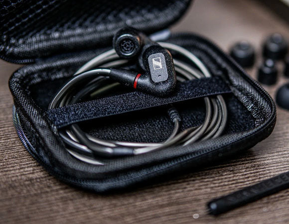 Headphone-Zone-Sennheiser-IE 300