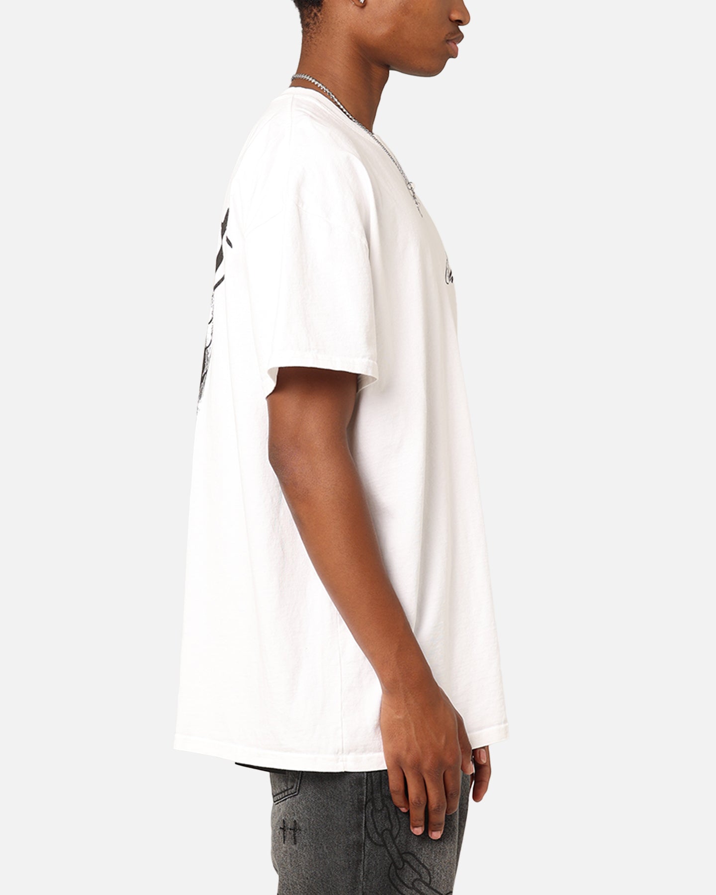 Saint Morta Guardian T-Shirt White、mySite、zt4zffjzw