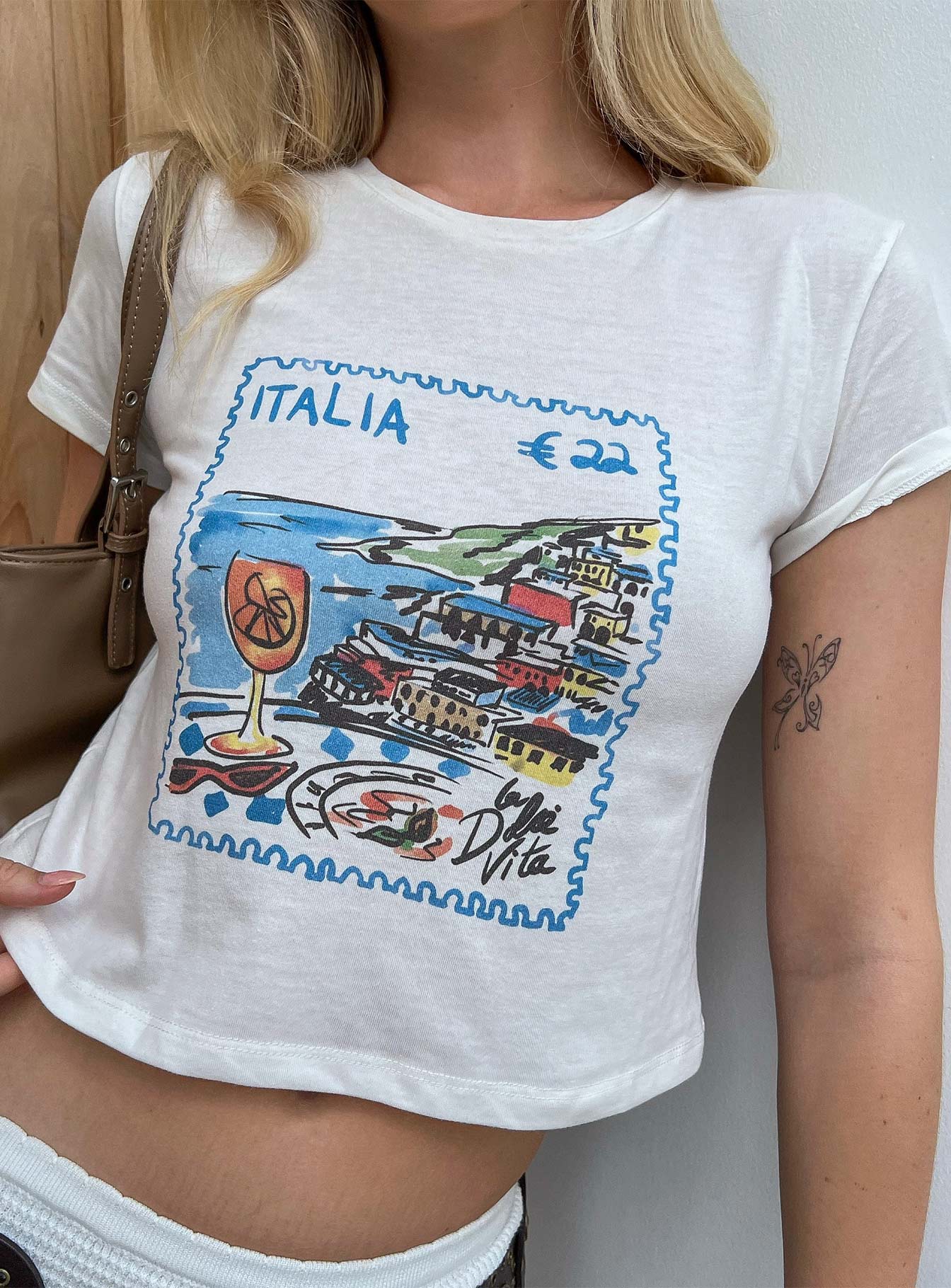 Edenia Tee White、mySite、solidvoid