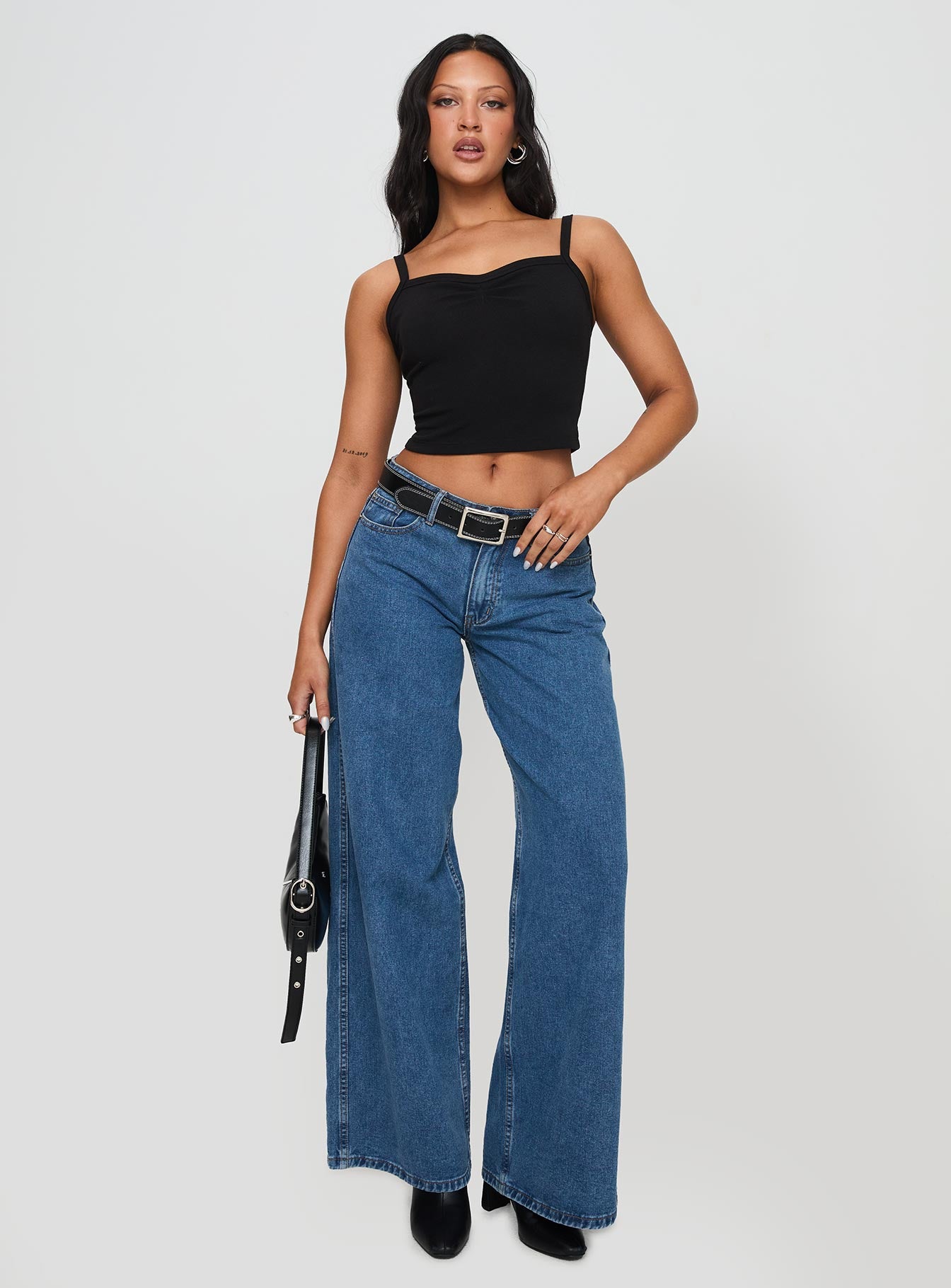 Essentials Ruched Rib Cami Top Black、mySite、solidvoid