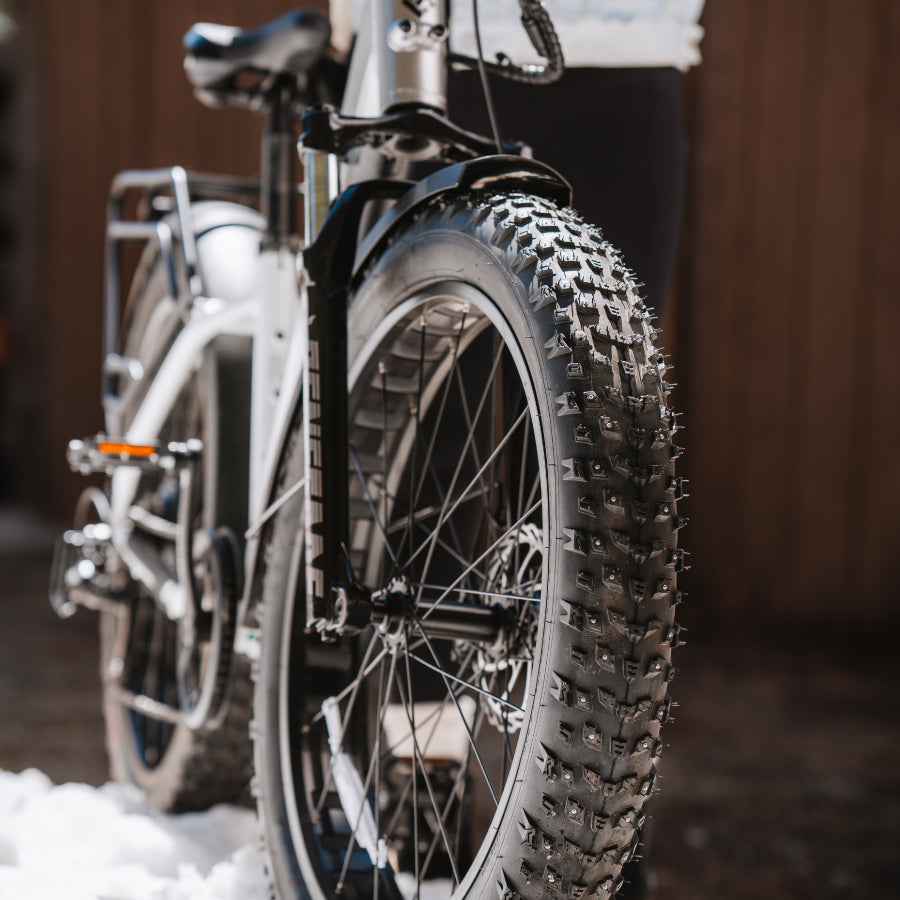  Snowdrift 26 Studded Tires (2)、mySite、ghnorth