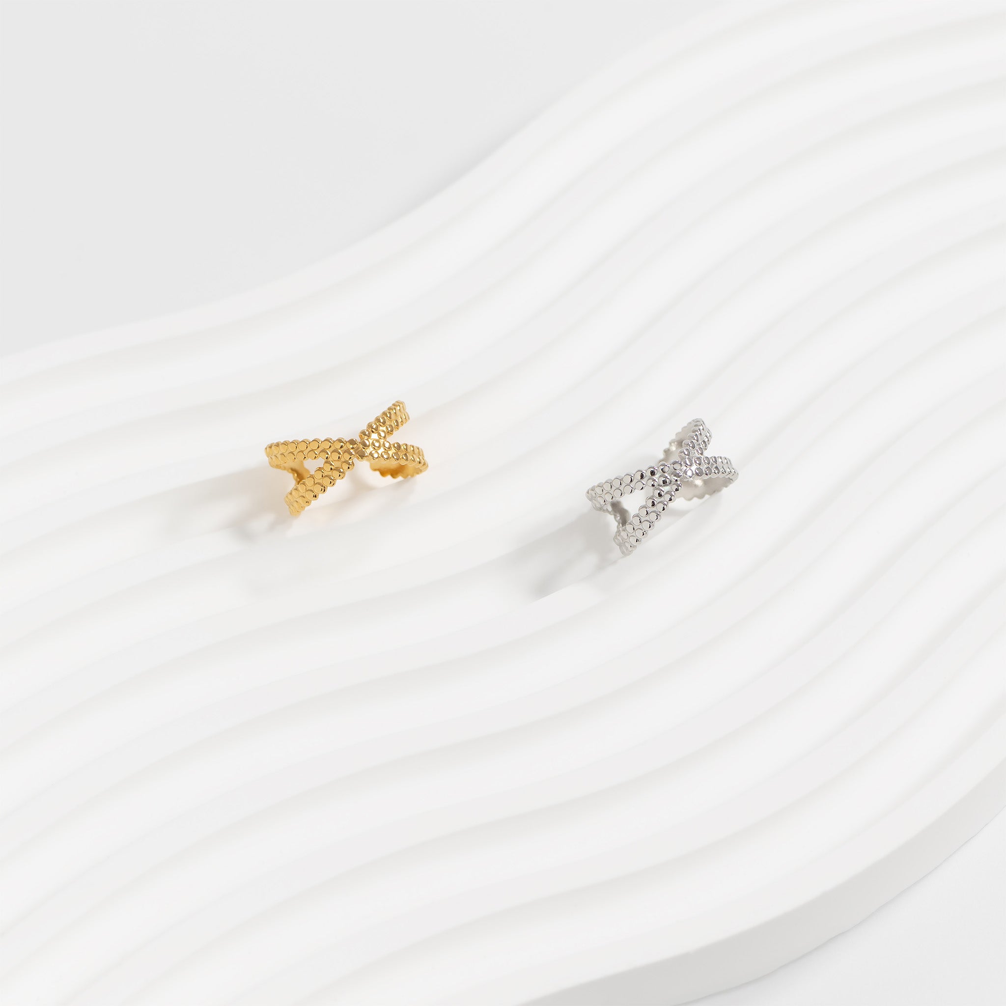 18K Gold PVD Stainless Steel Cross Over Toe Ring / KSS0013、mySite、dreamappss