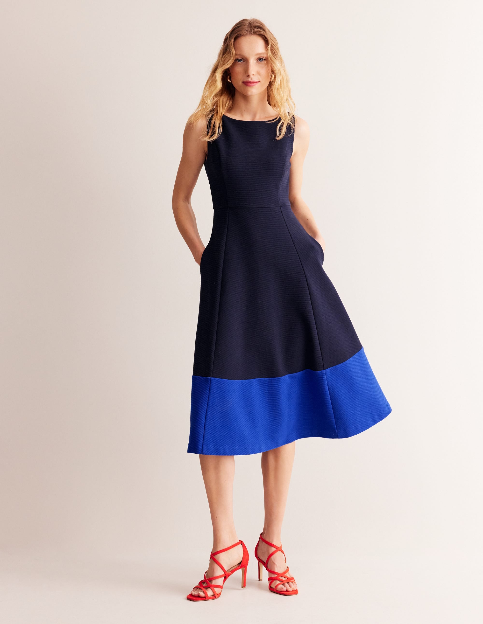  Scarlet Ottoman Ponte Dress-Navy and Surf the Web、mySite、ashleygrahame