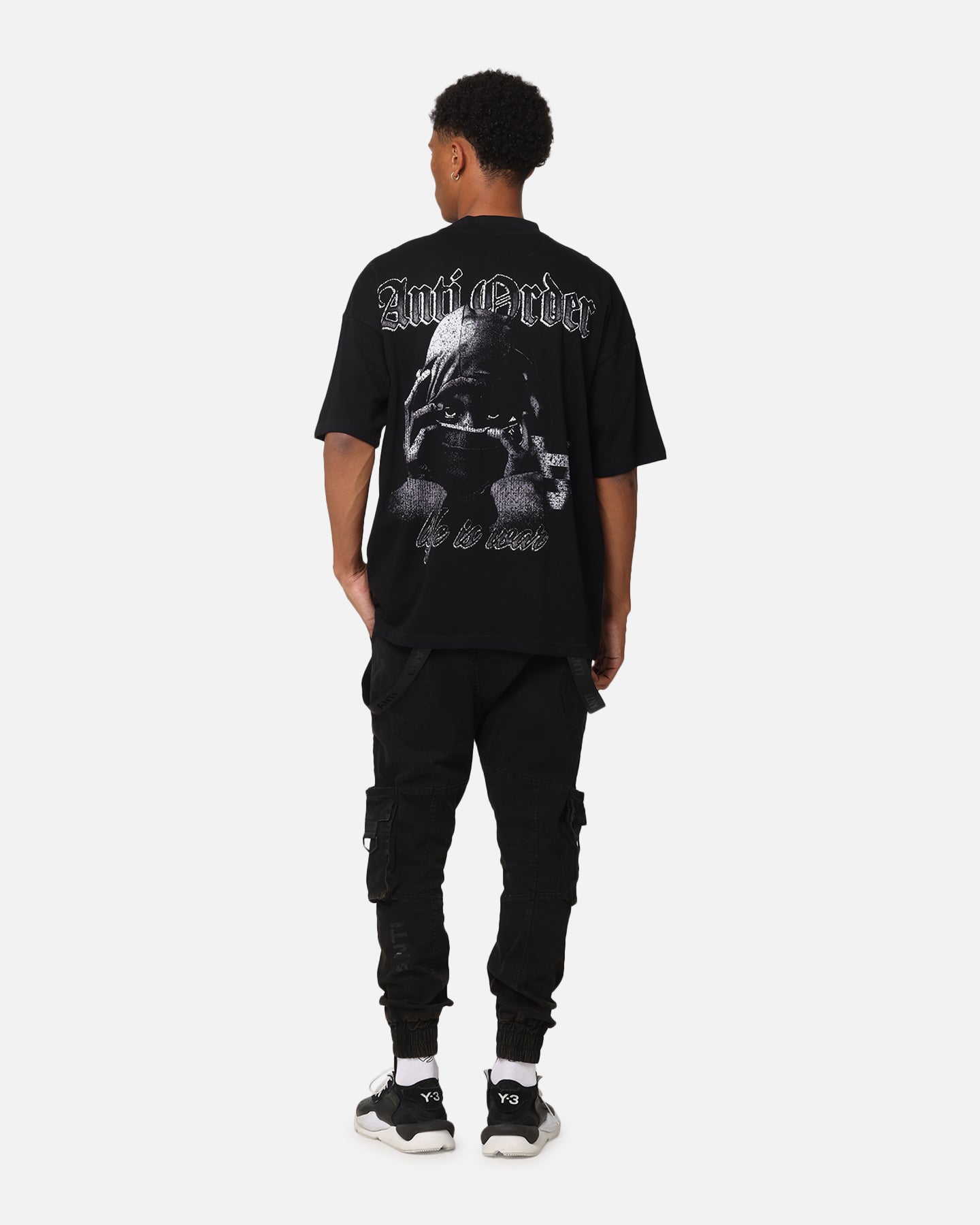 {product_title} - {shop_name}