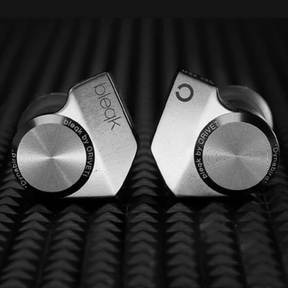  Oriveti - bleqk Dynabird、mySite、merchandisen