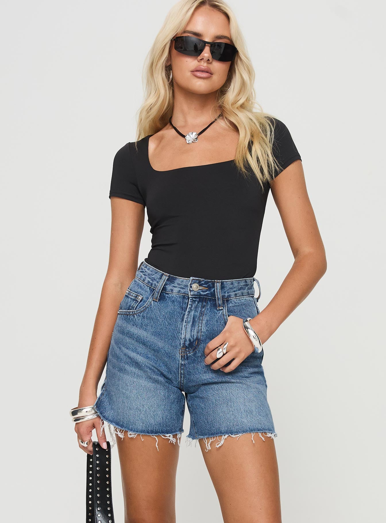 Hayelle Denim Shorts Mid Blue、mySite、solidvoid