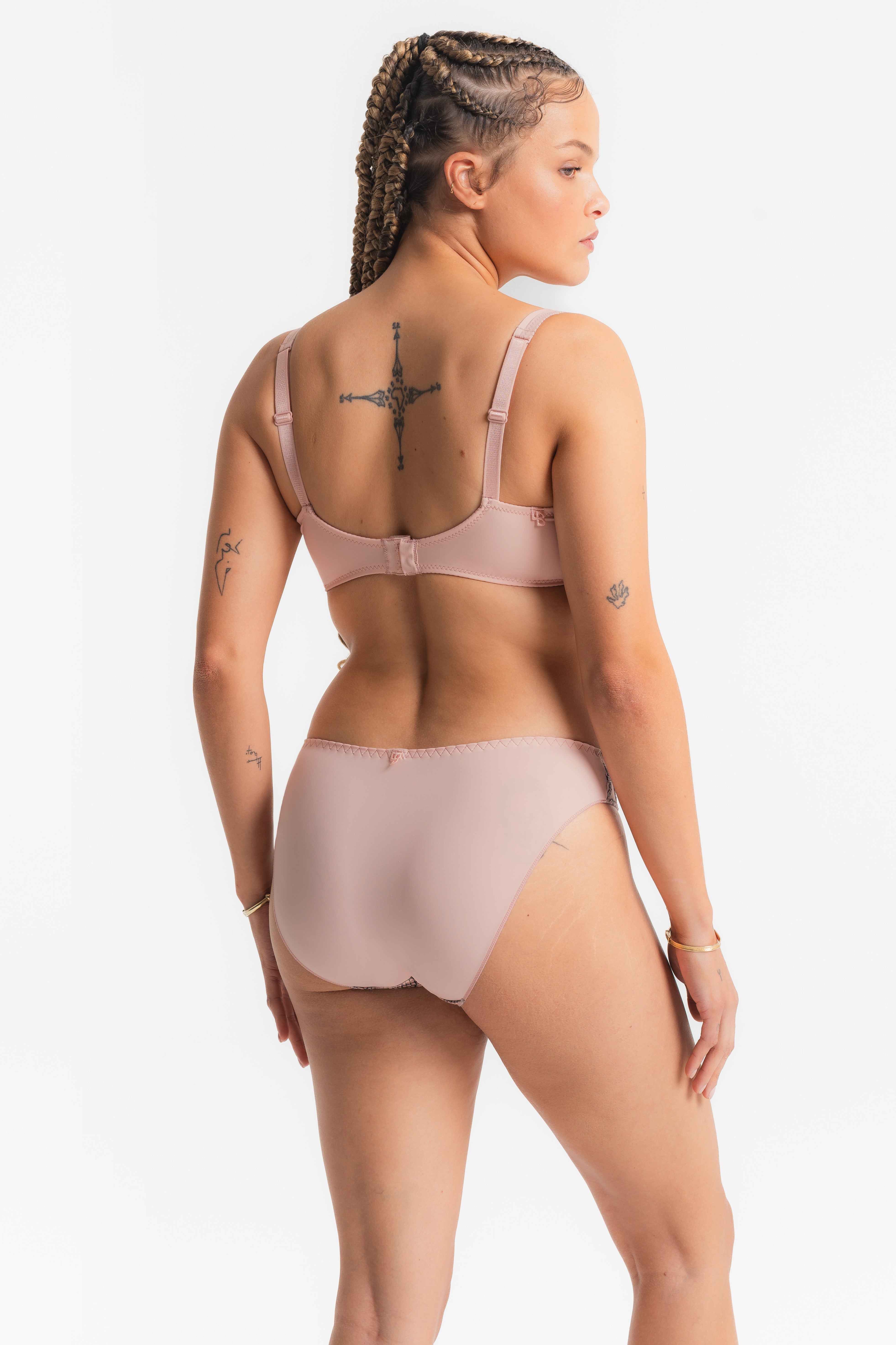  Louisa Bracq Divine Slip、mySite、justintrudeaud