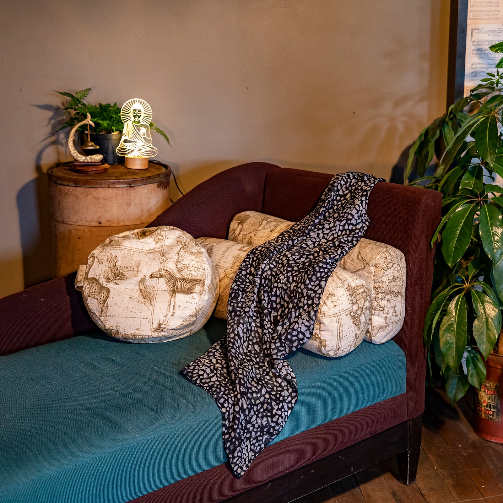 Pebbles on the Path Meditation Shawl、mySite、topwebapps