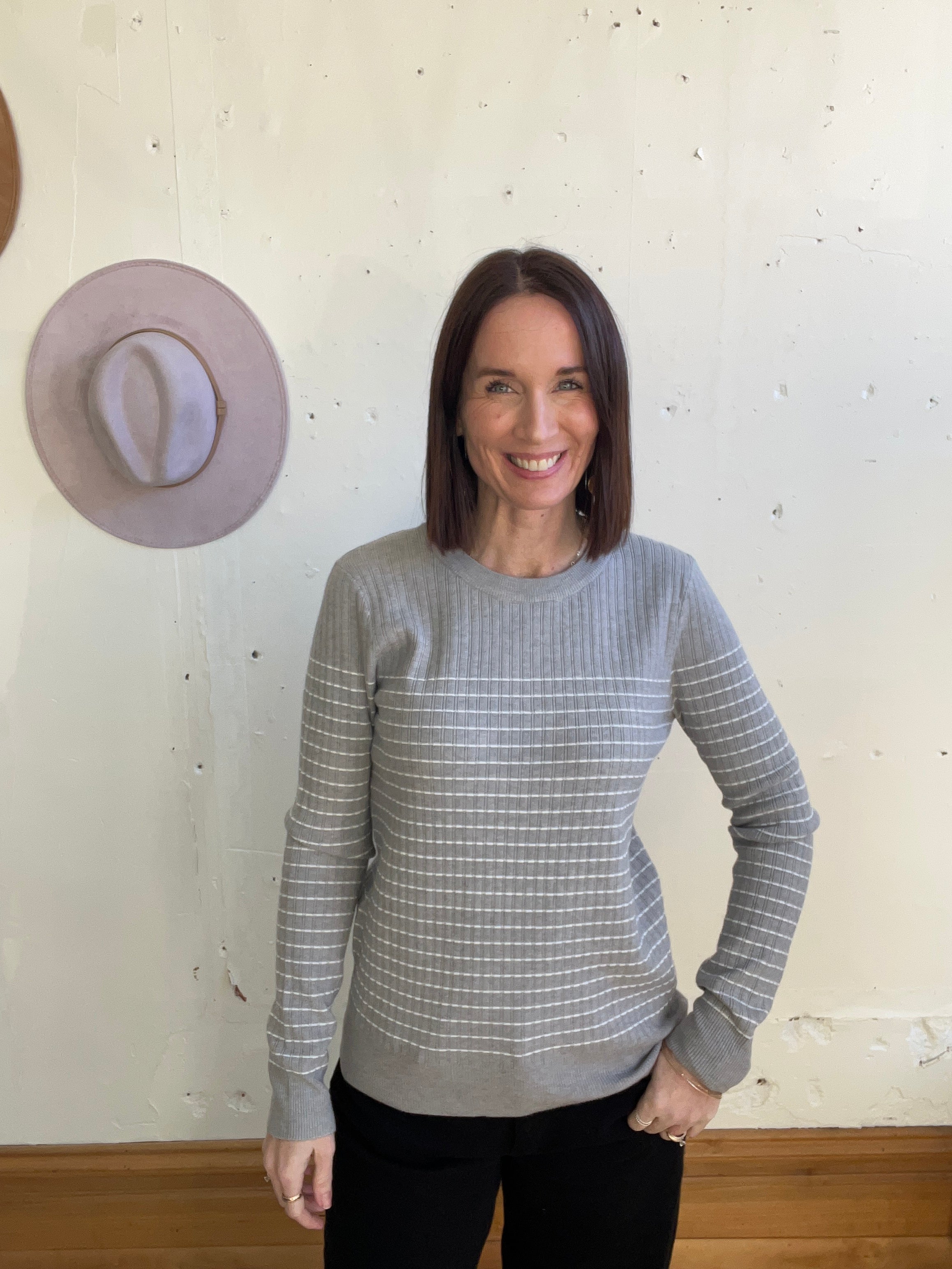 Caroline’s Sweater、mySite、garagedoors4me