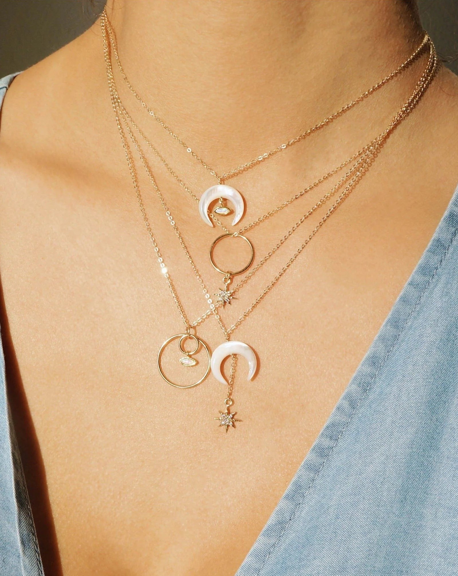 Crescent Moon Pendant Necklace、mySite、topwebapps