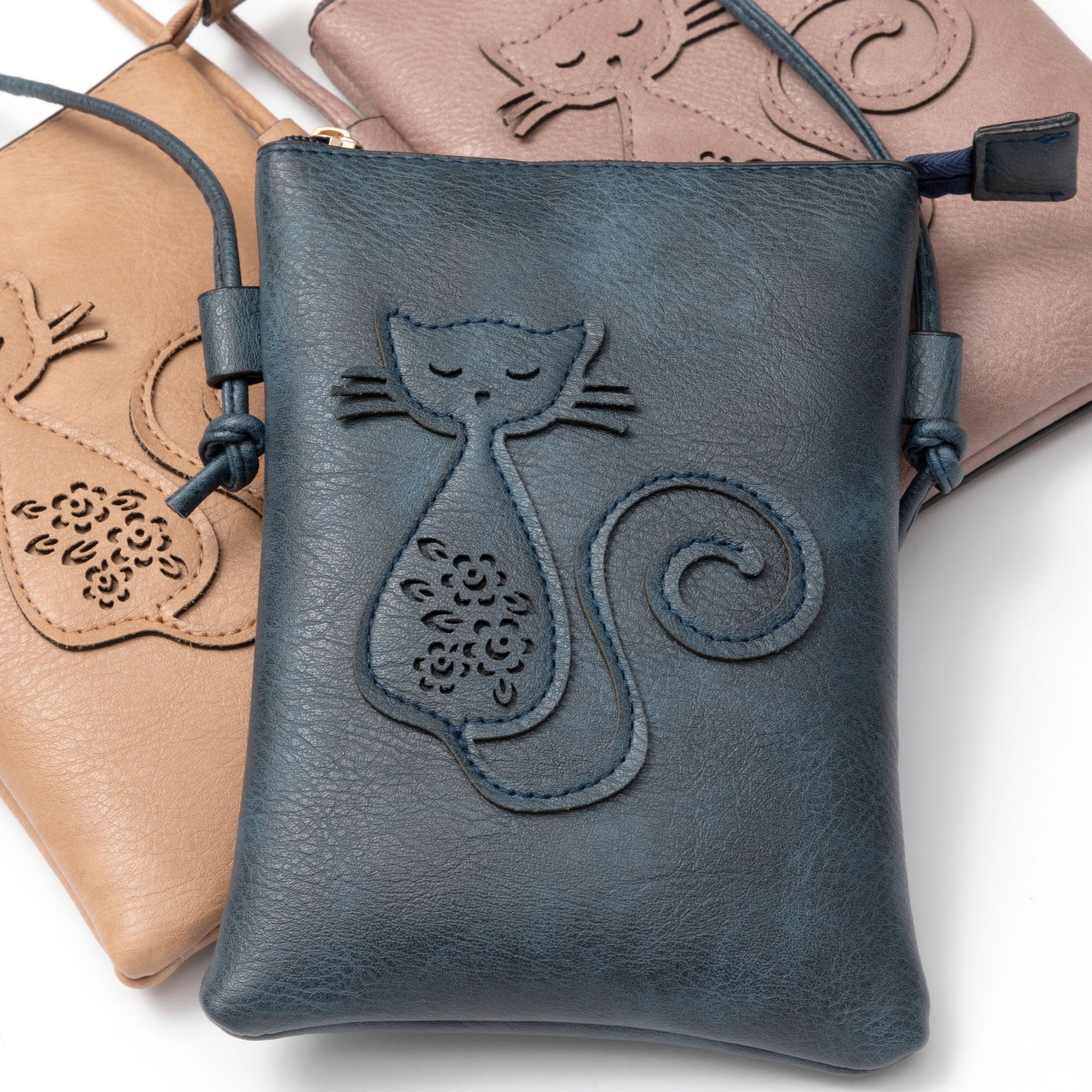 Cut Out Cat Crossbody Bag、mySite、camillekostekn