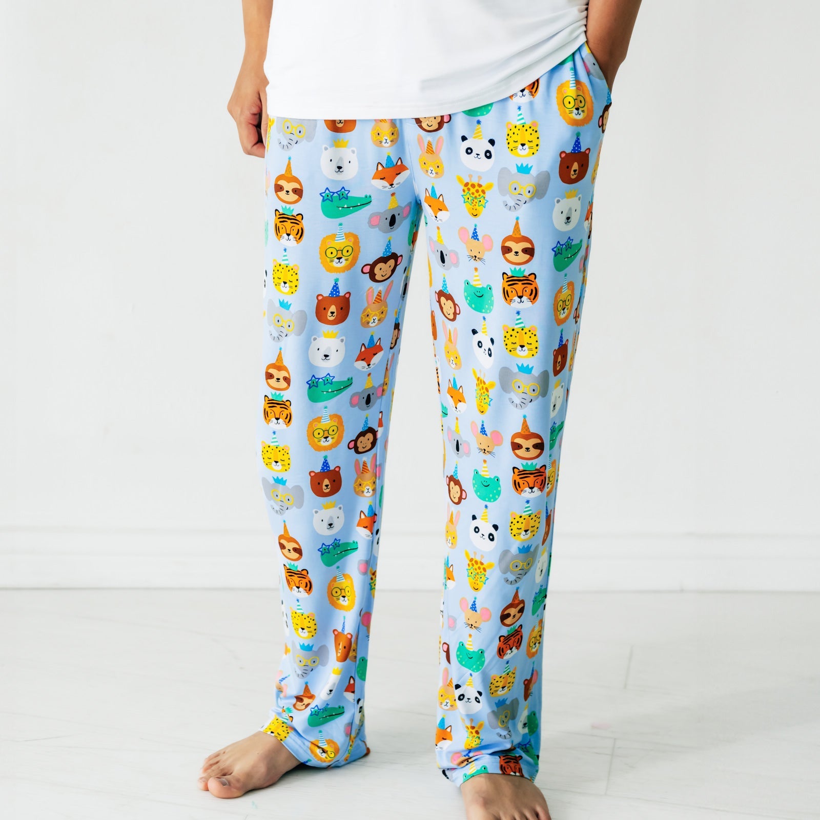 Blue Party Pals Men's Pajama Pants、mySite、g9winljtr