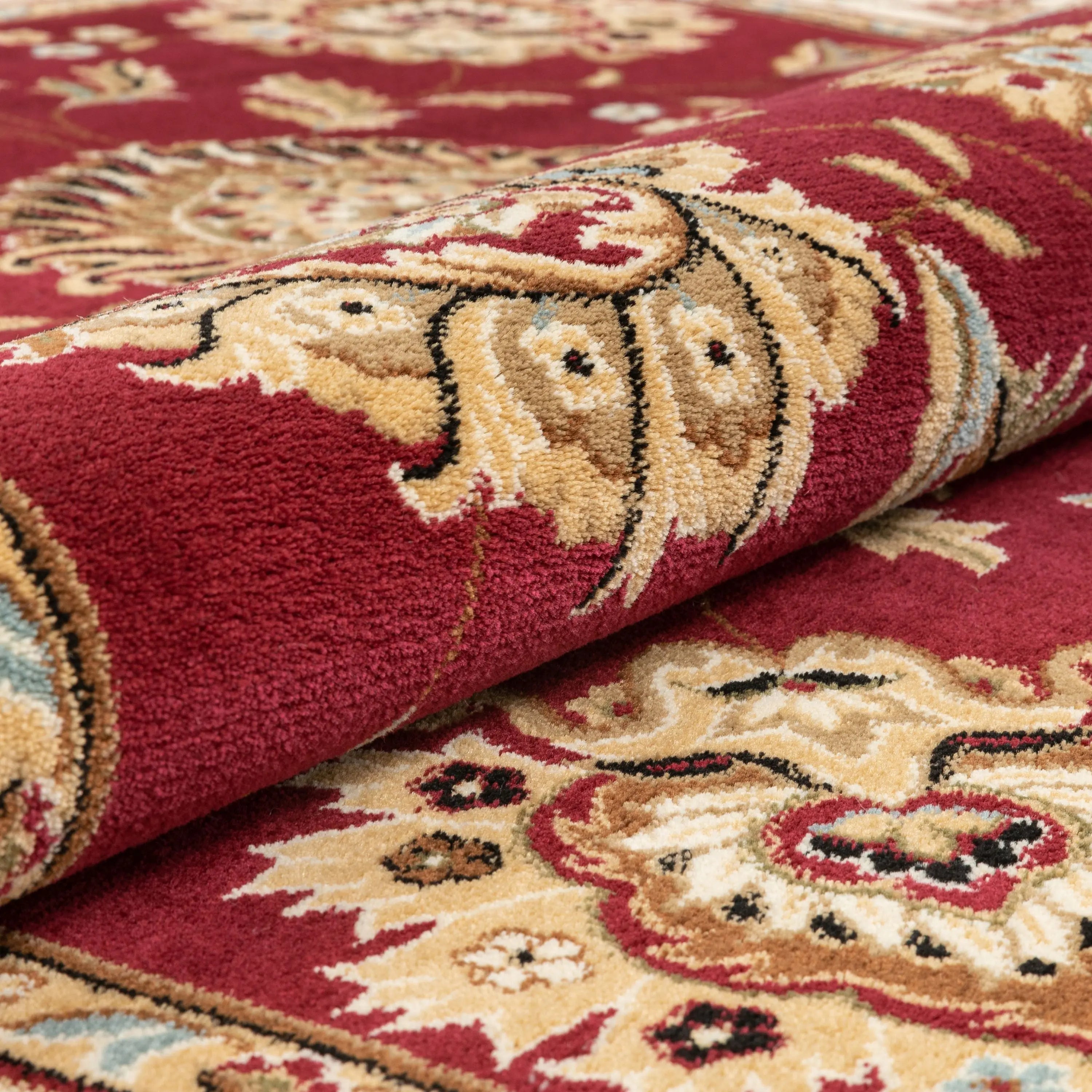 Abbasi Red Traditional Rug、mySite、gigharbornorthrealestate