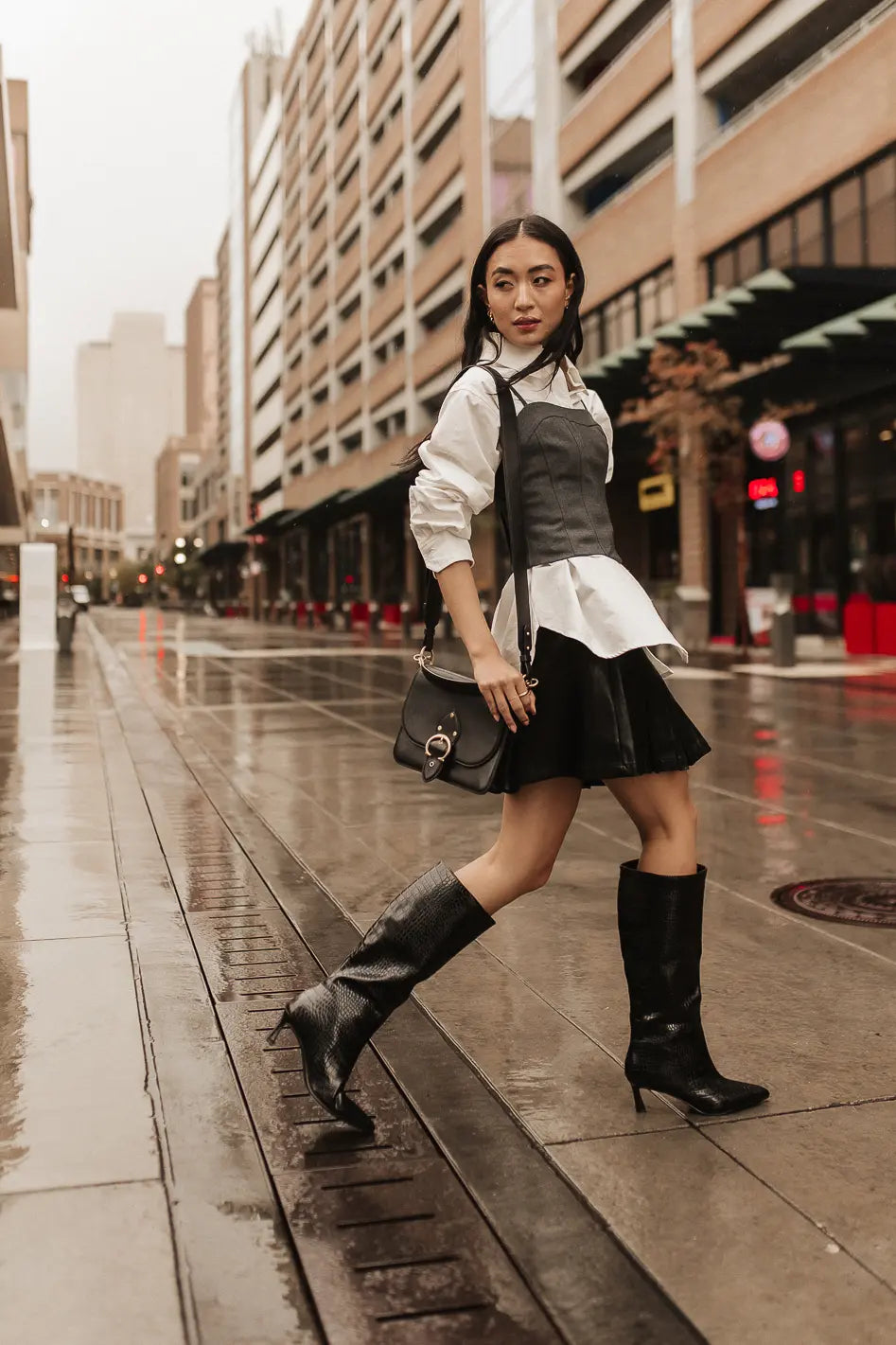 {product_title} - {shop_name}