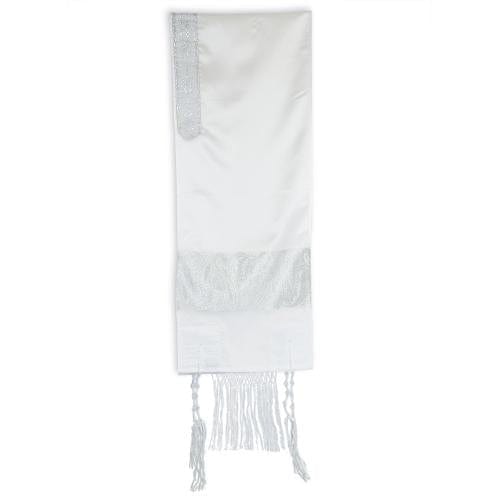 White and Silver Paisley Tallis、mySite、topwebapps