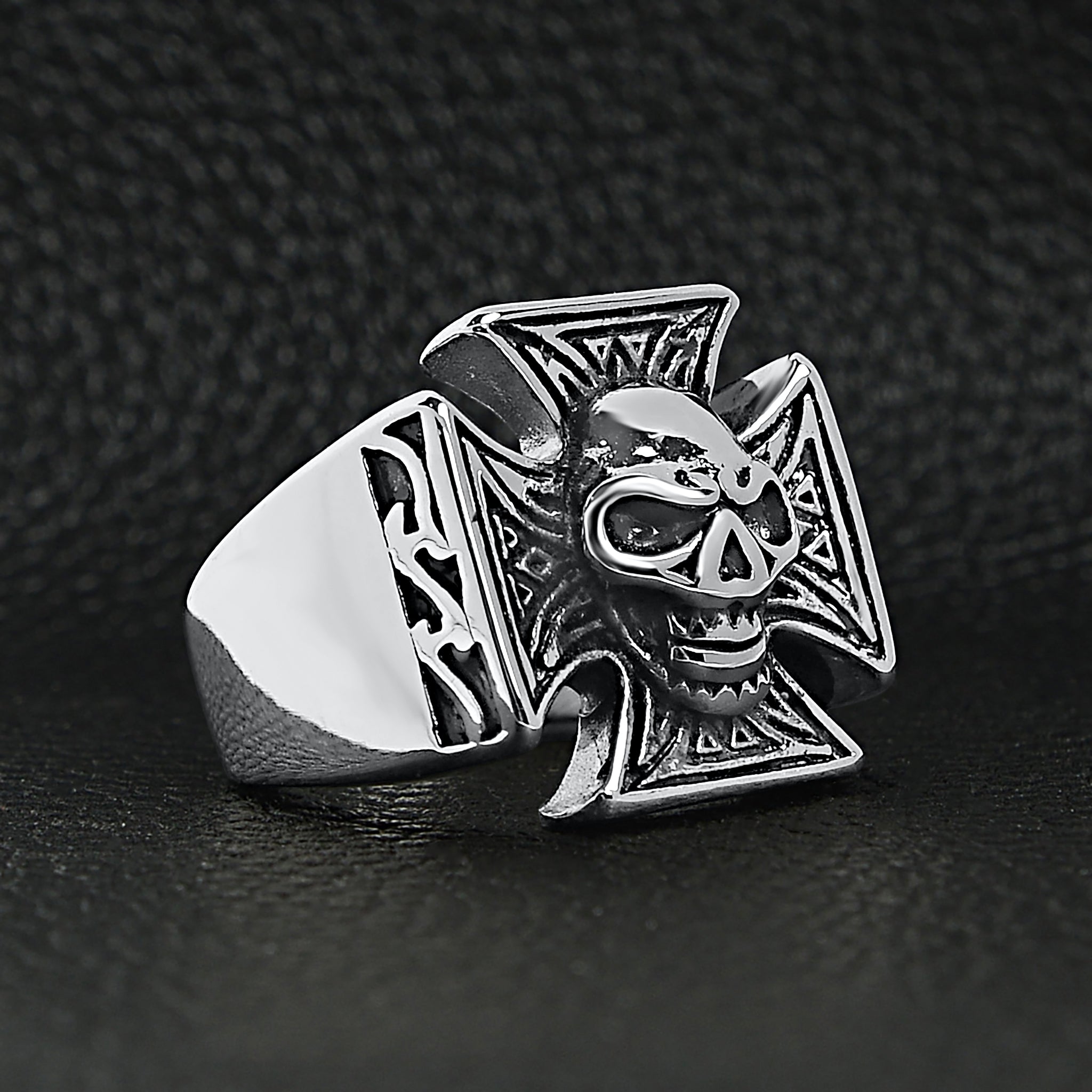 Stainless Steel Polished Skull Maltese Cross Ring / SCR2060、mySite、dreamappss
