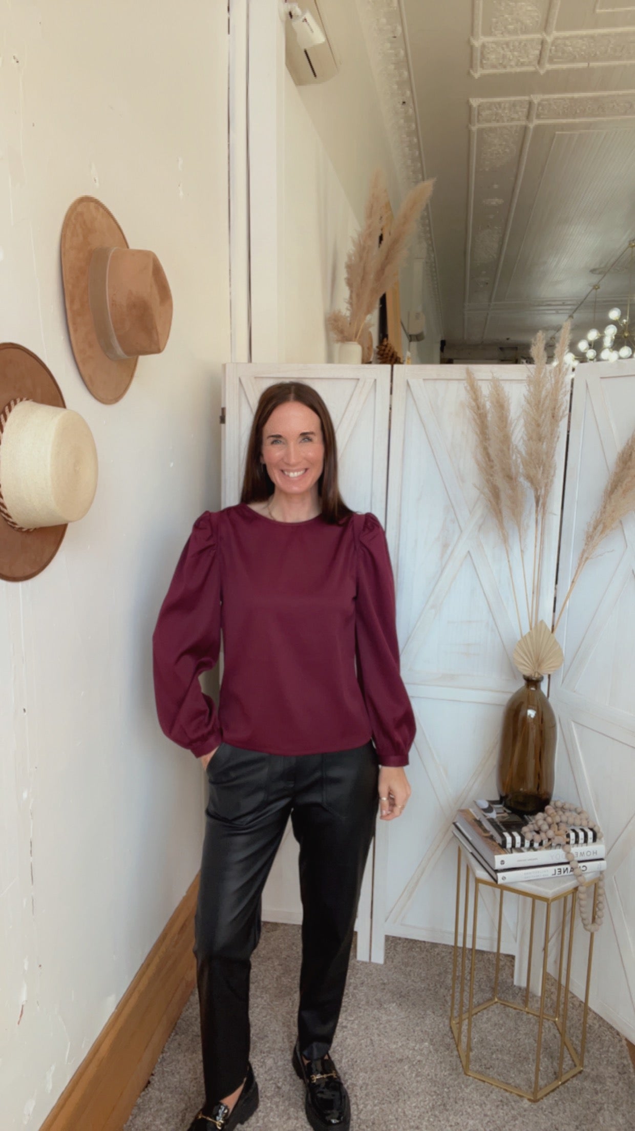 Arial's Burgundy Blouse、mySite、garagedoors4me