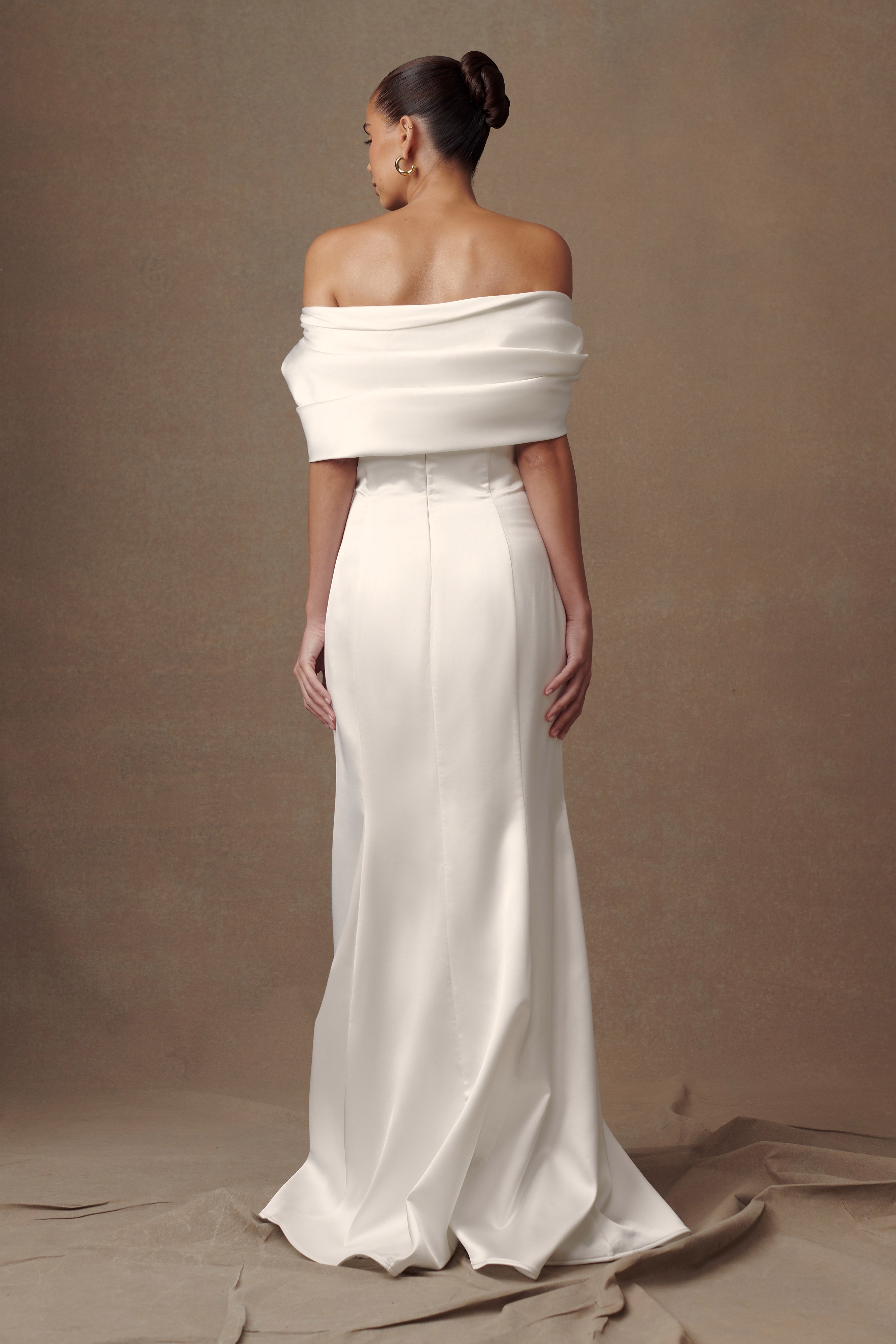 Saosire Satin Wedding Gown - White、mySite、solidvoid