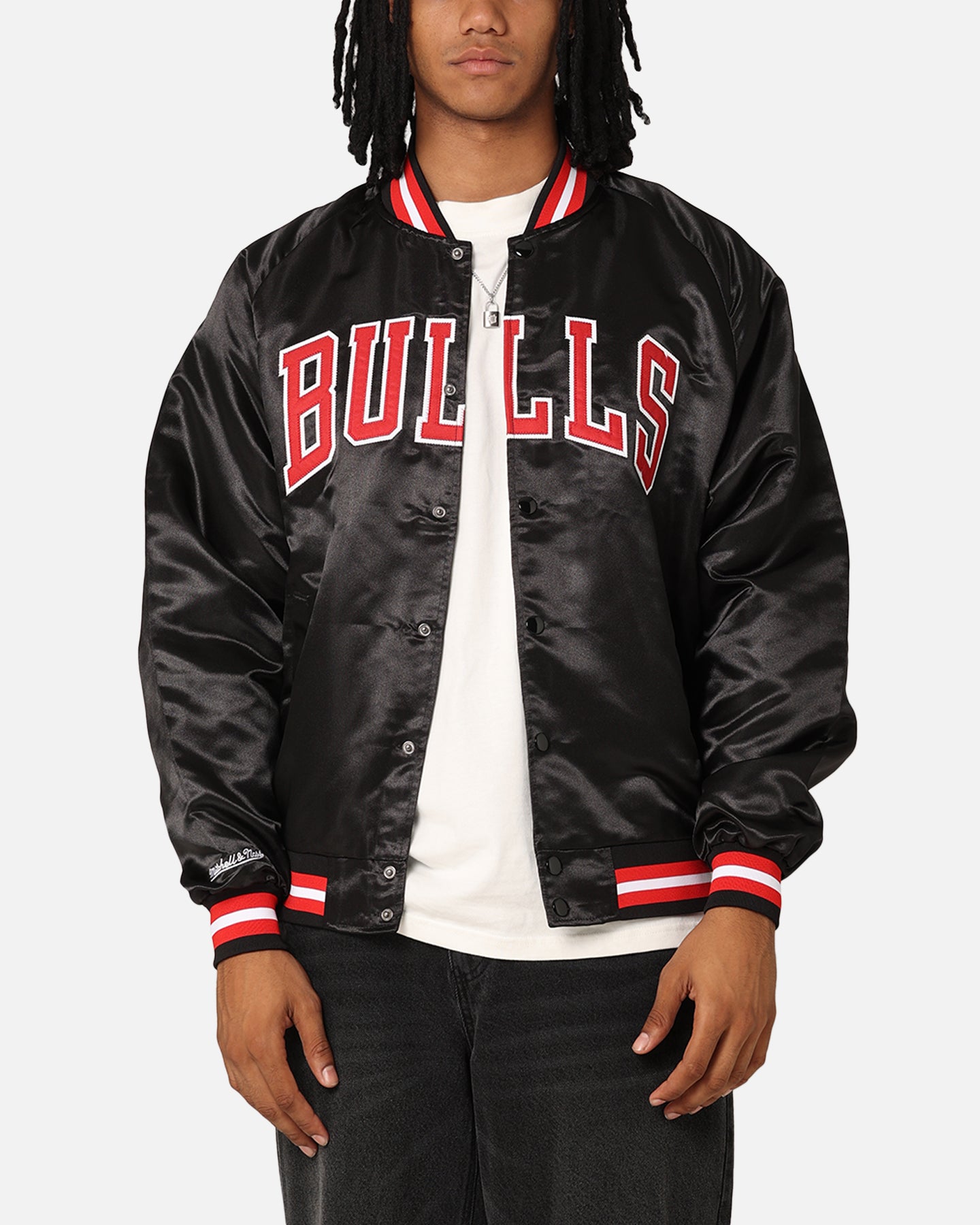 Mitchell & Ness Chicago Bulls Lightweight Satin Jacket Black、mySite、zt4zffjzw