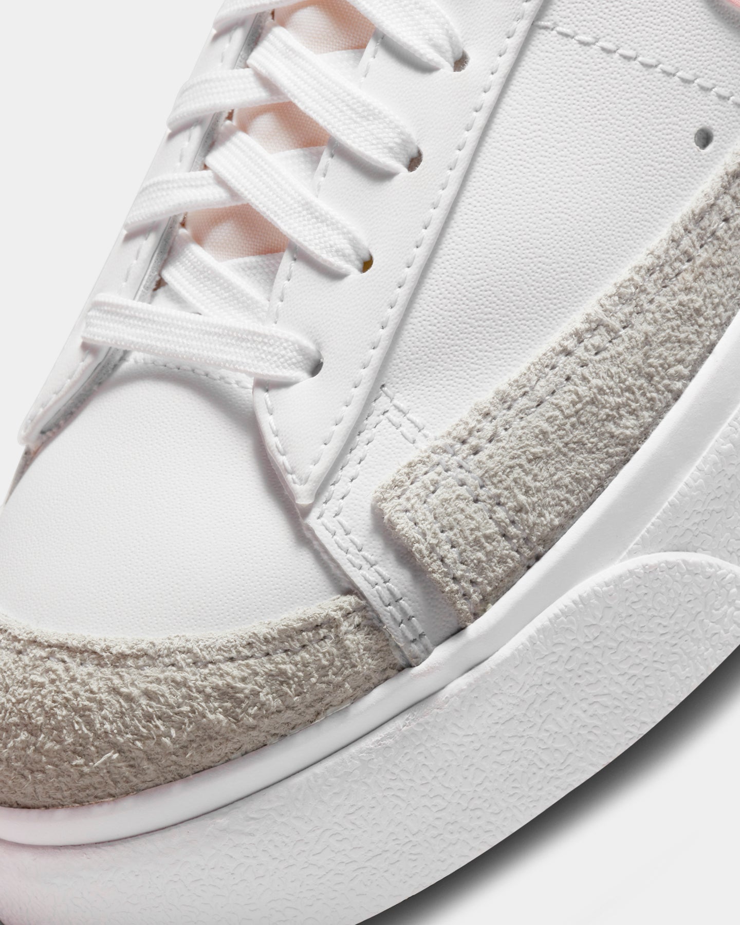 Nike Women's Blazer Low Platform White/Pink Glaze、mySite、zt4zffjzw