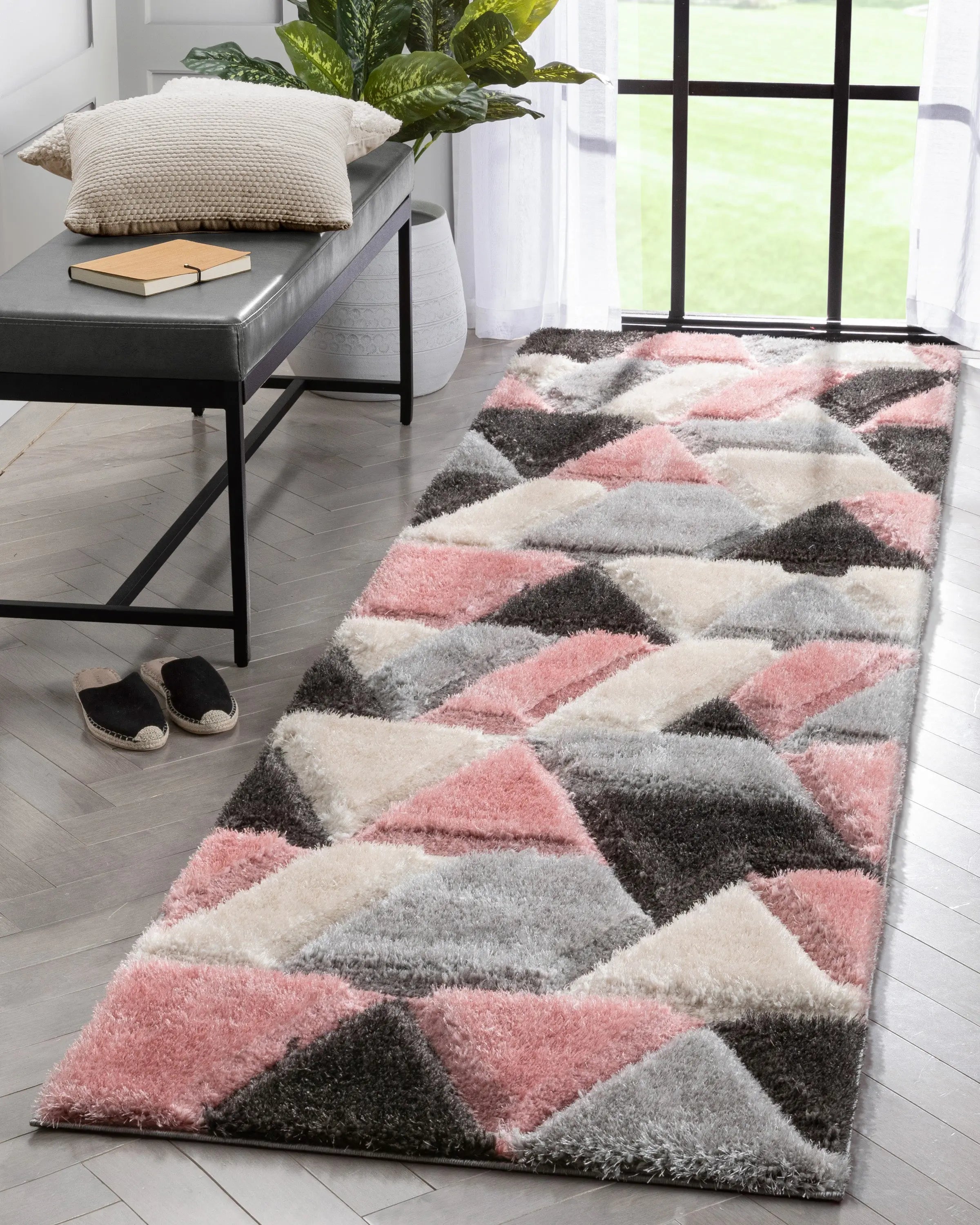 Holland Modern Geometric Blush 3D Textured Thick & Soft Shag Rug、mySite、gigharbornorthrealestate