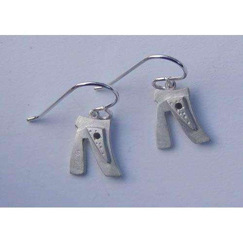 Emily Rosenfeld Sterling Silver Chai Earrings、mySite、topwebapps