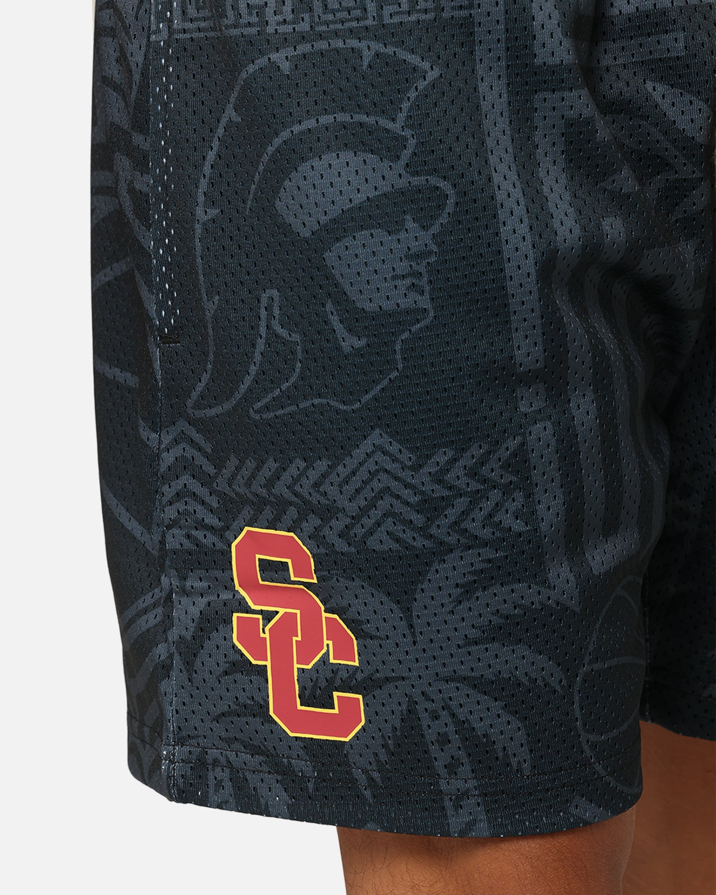 {product_title} - {shop_name}