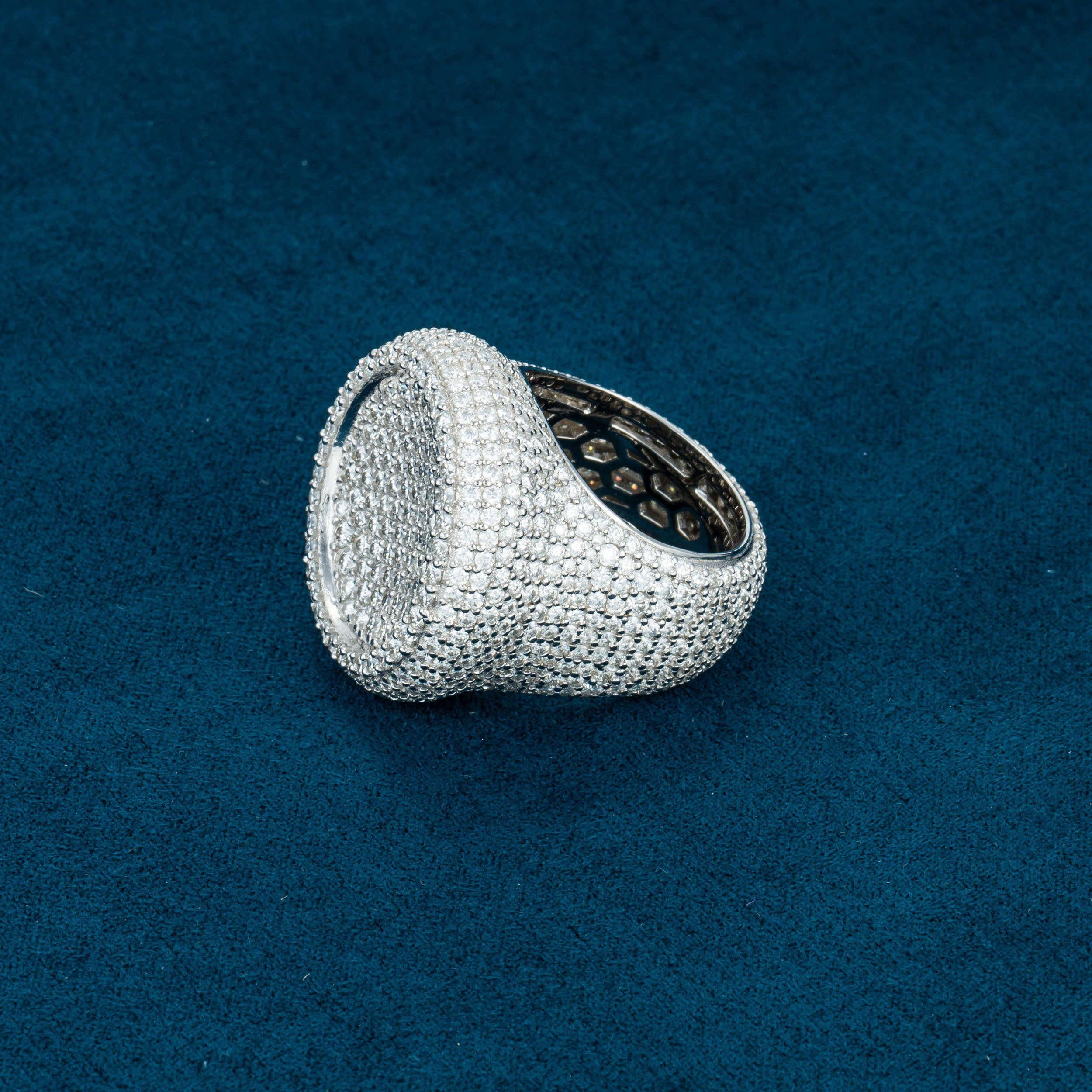 Moissanite Circle-Shaped Signet Ring 14K Gold、mySite、hinf8tx79