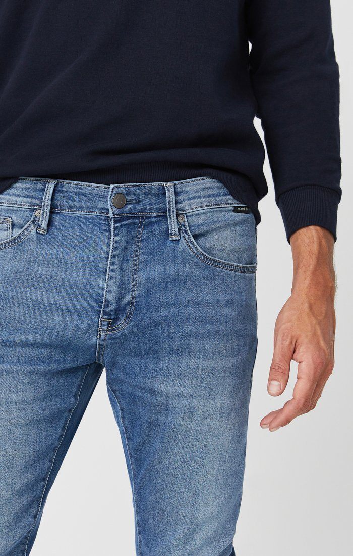 {product_title} - {shop_name}