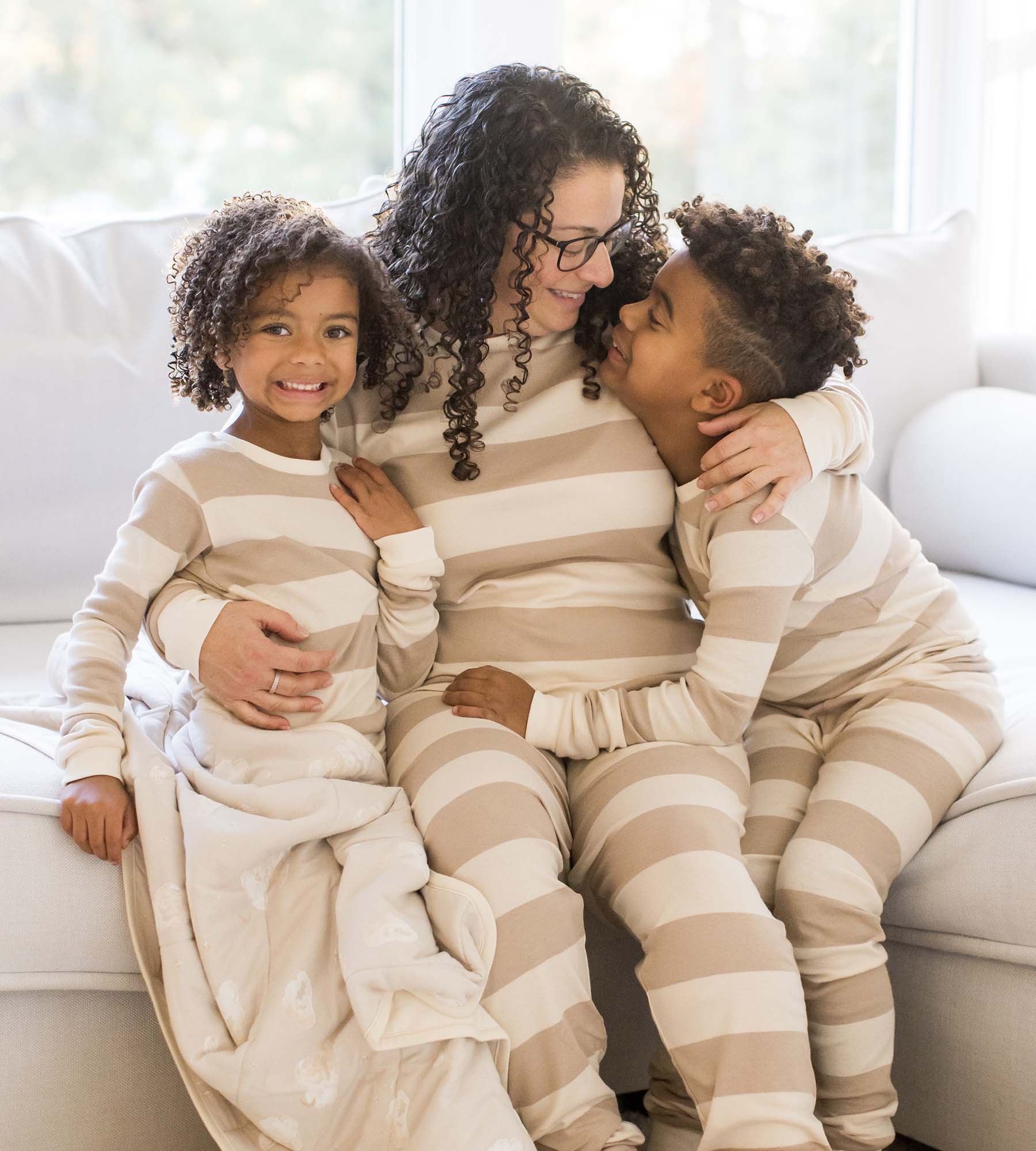 Mommy & Me Rugby Stripe Organic Cotton Two-Piece Pajamas - Oat、mySite、g9winljtr
